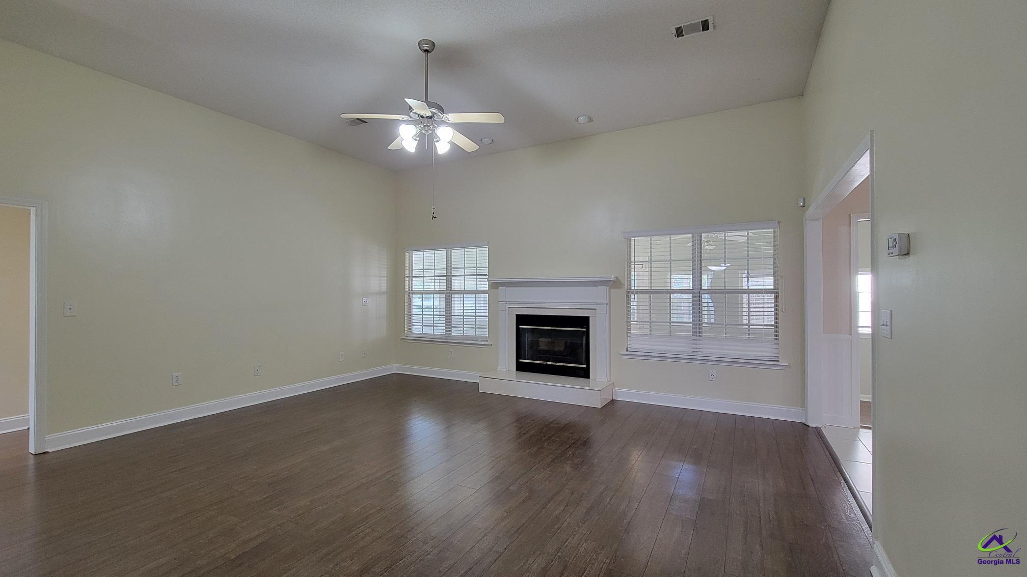 303 Hummingbird Lane