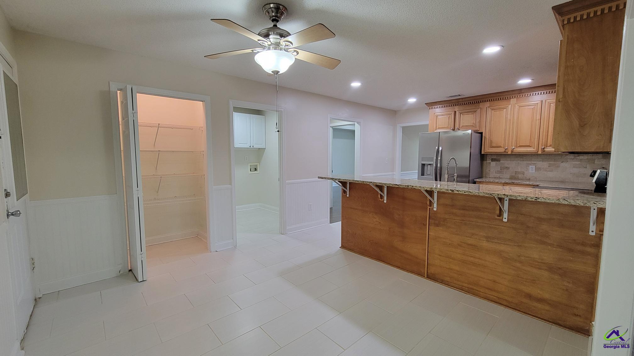 303 Hummingbird Lane
