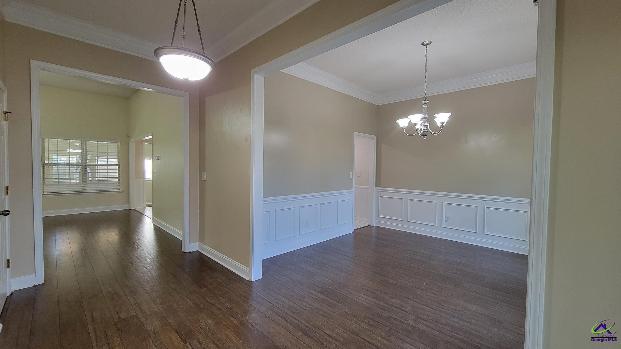 303 Hummingbird Lane