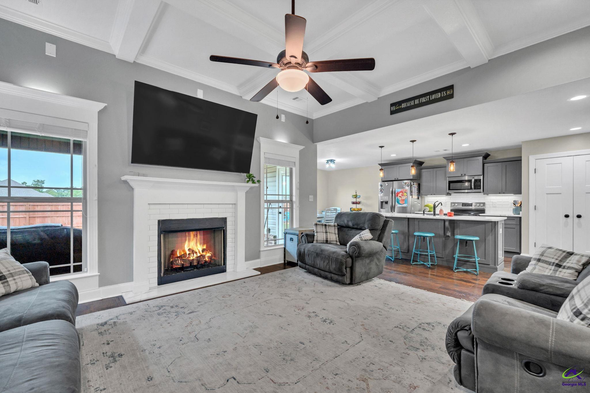 411 Avington Chase