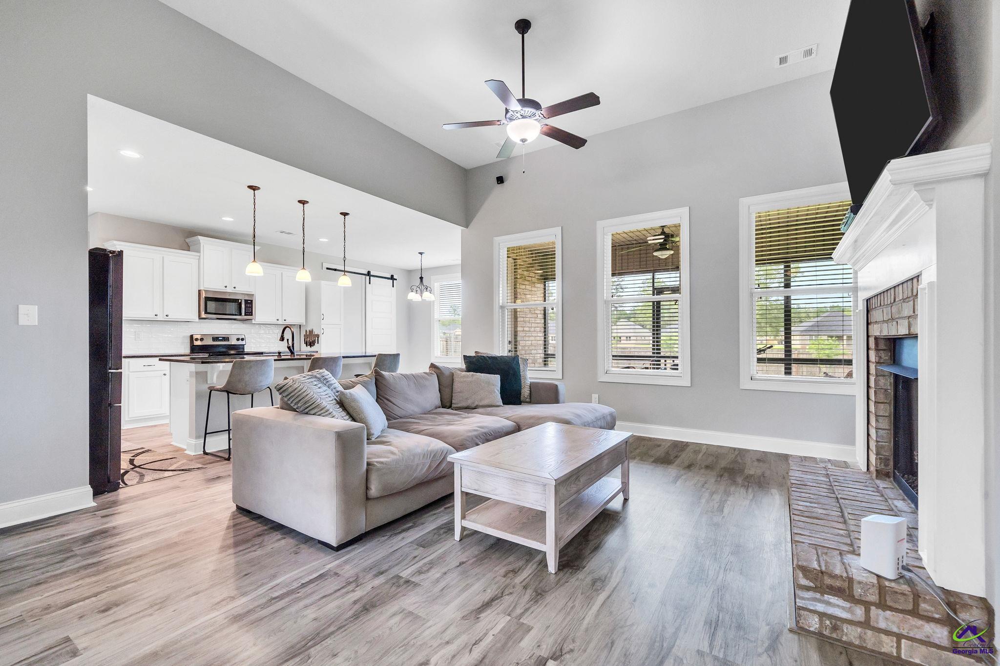 110 Blue Dunn Circle