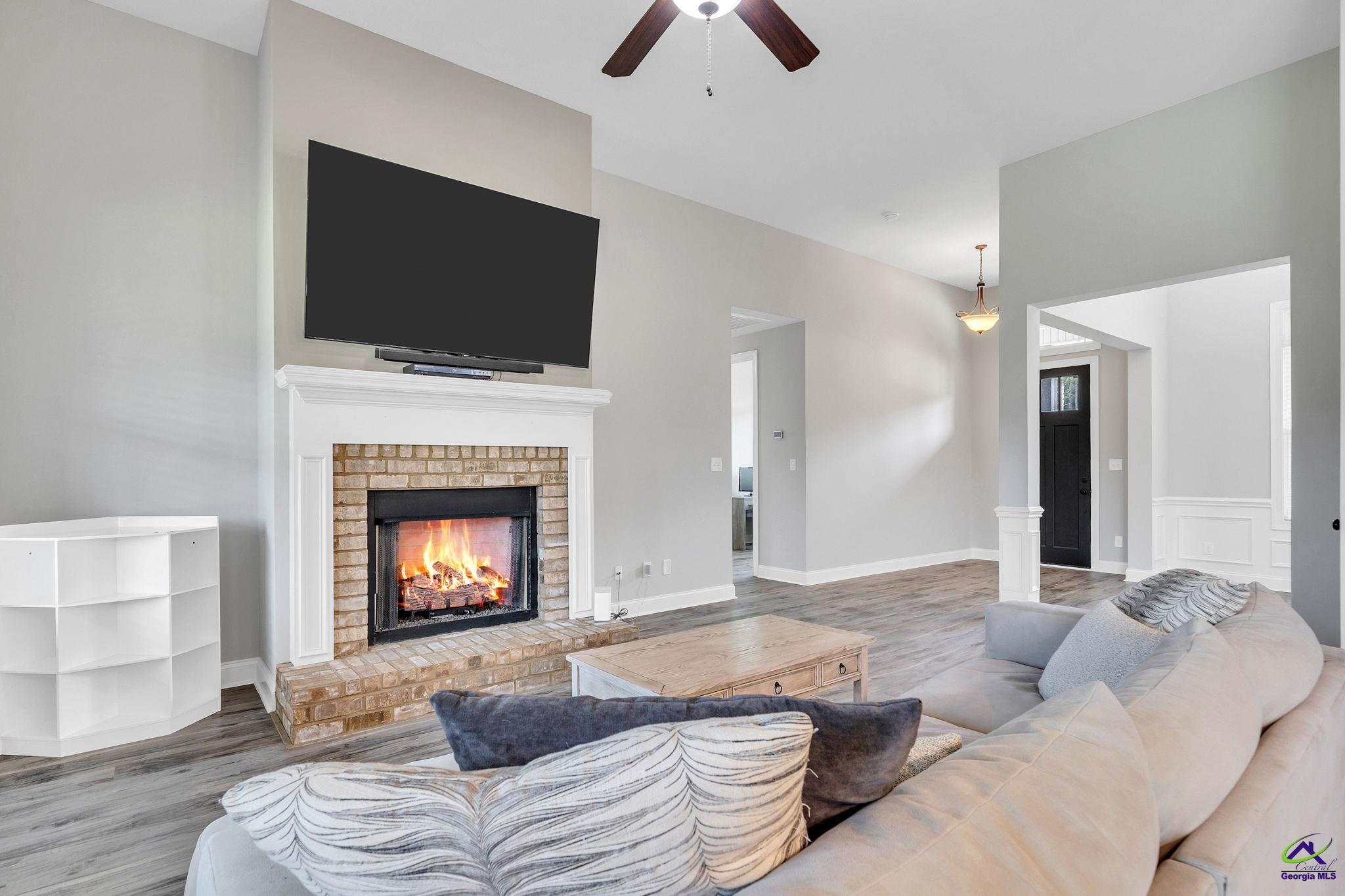 110 Blue Dunn Circle