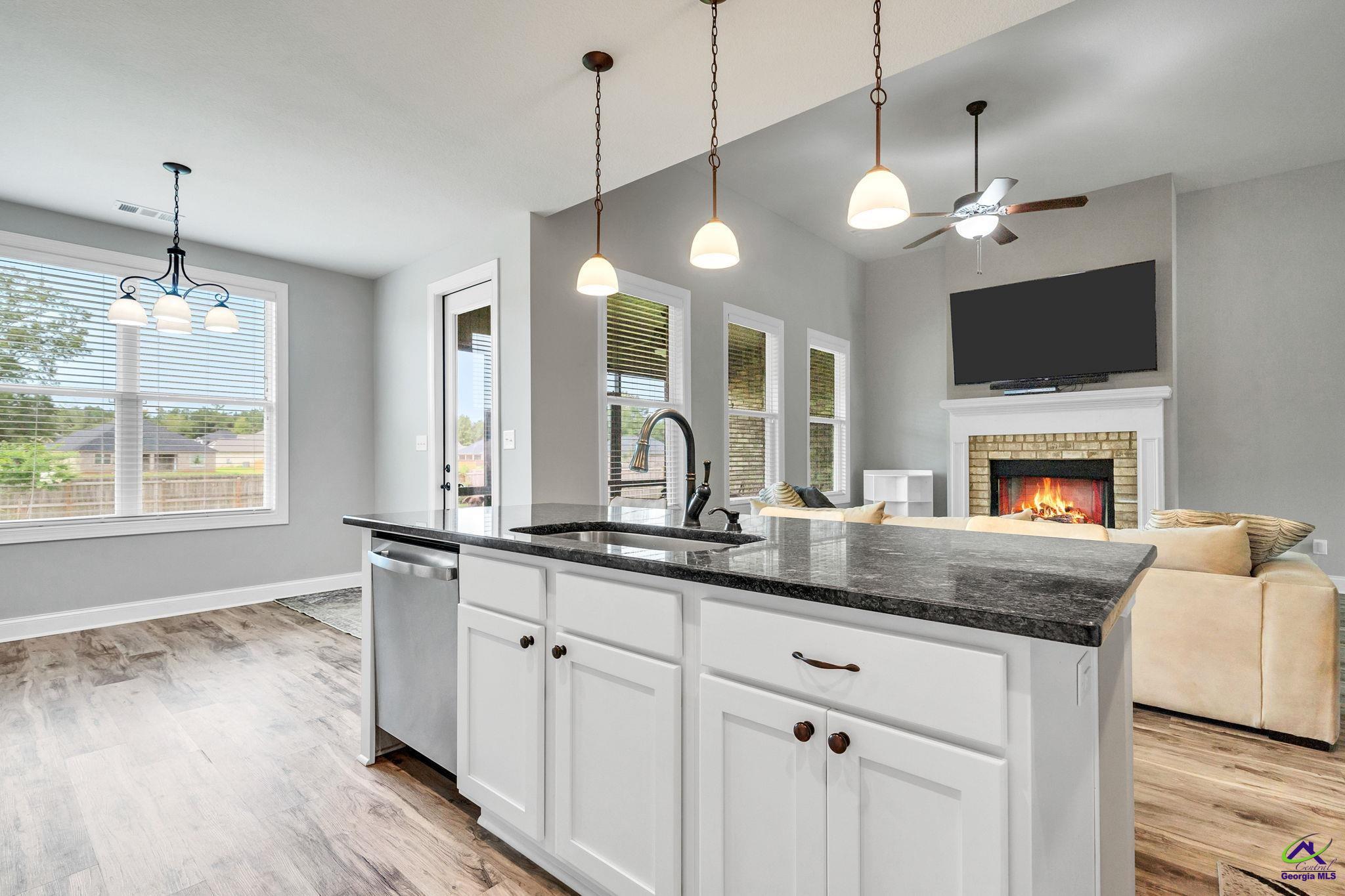 110 Blue Dunn Circle