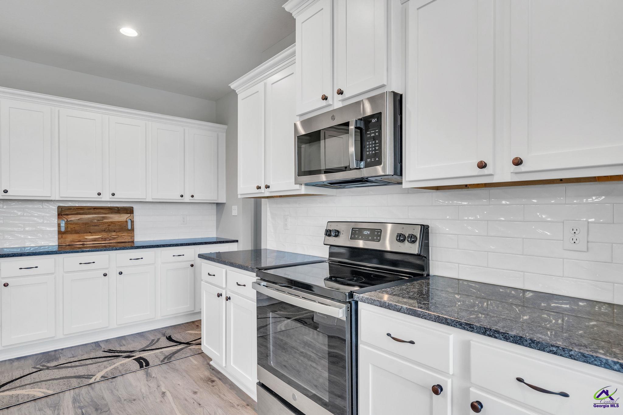 110 Blue Dunn Circle