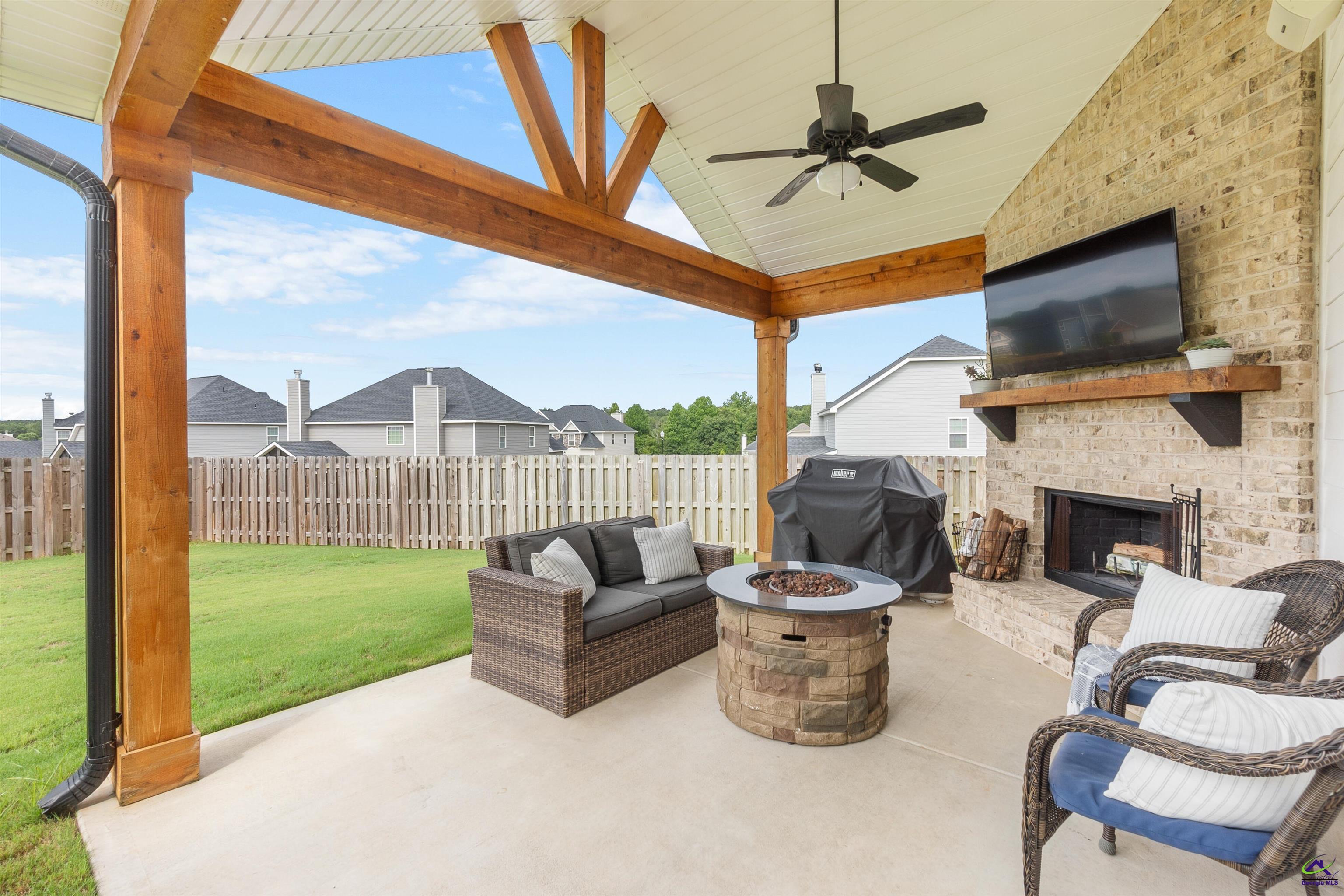 301 Shoshone Circle