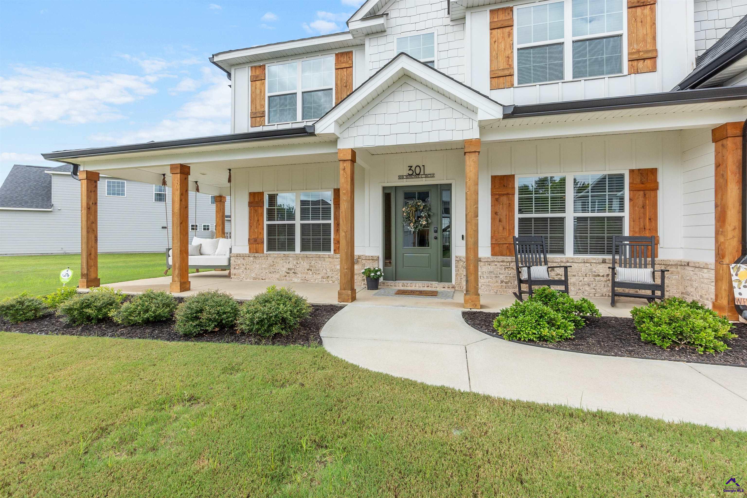 301 Shoshone Circle