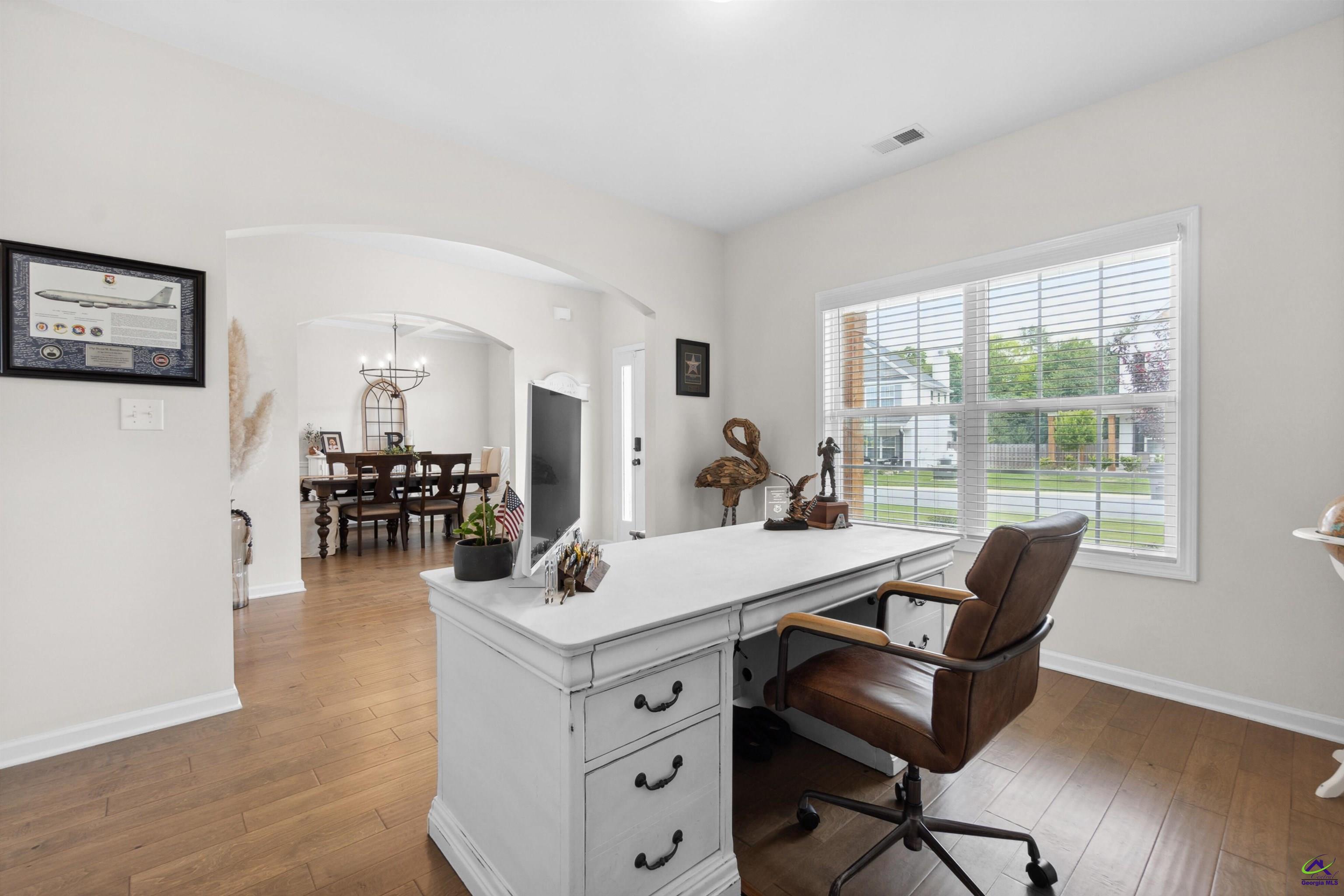 301 Shoshone Circle