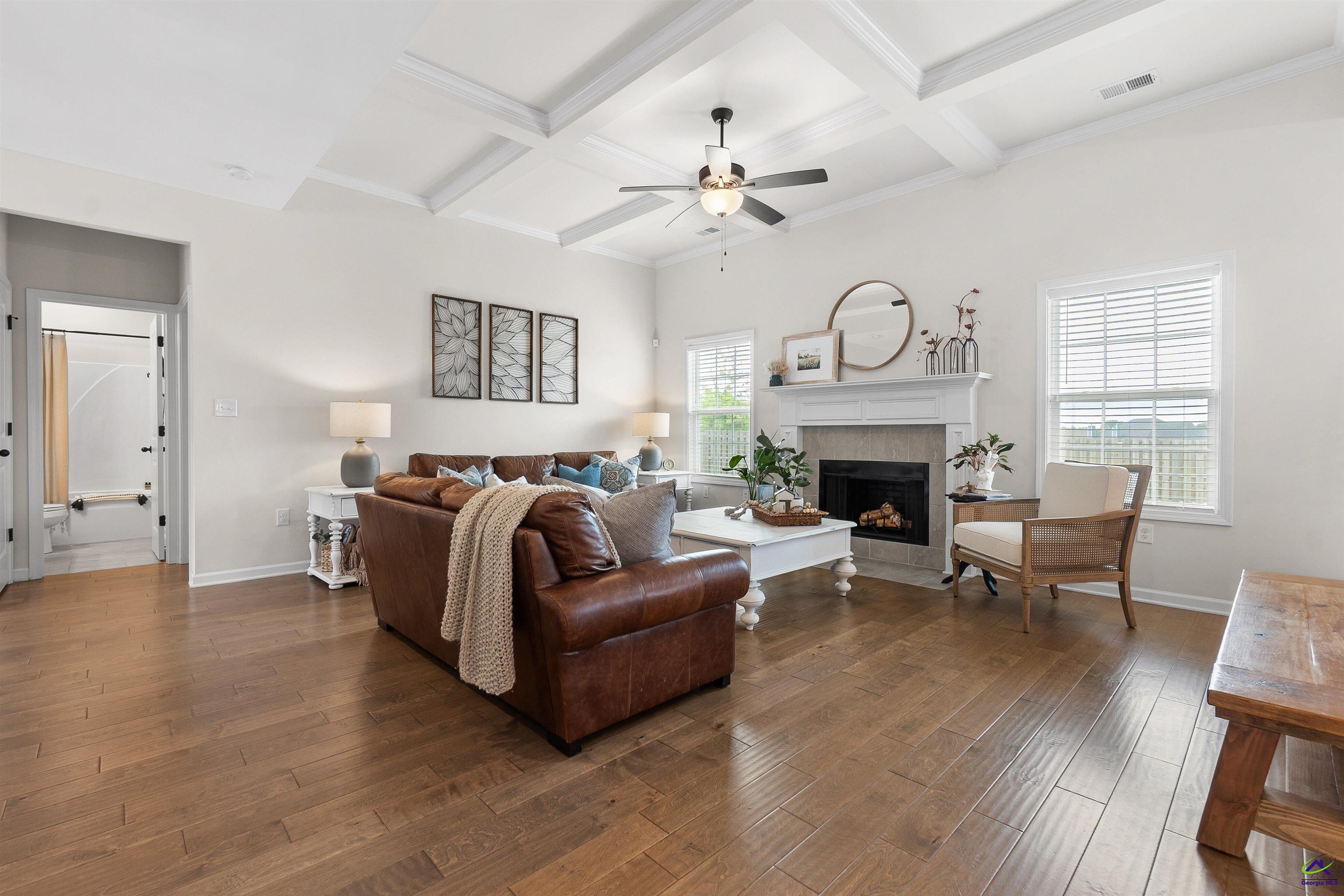 301 Shoshone Circle