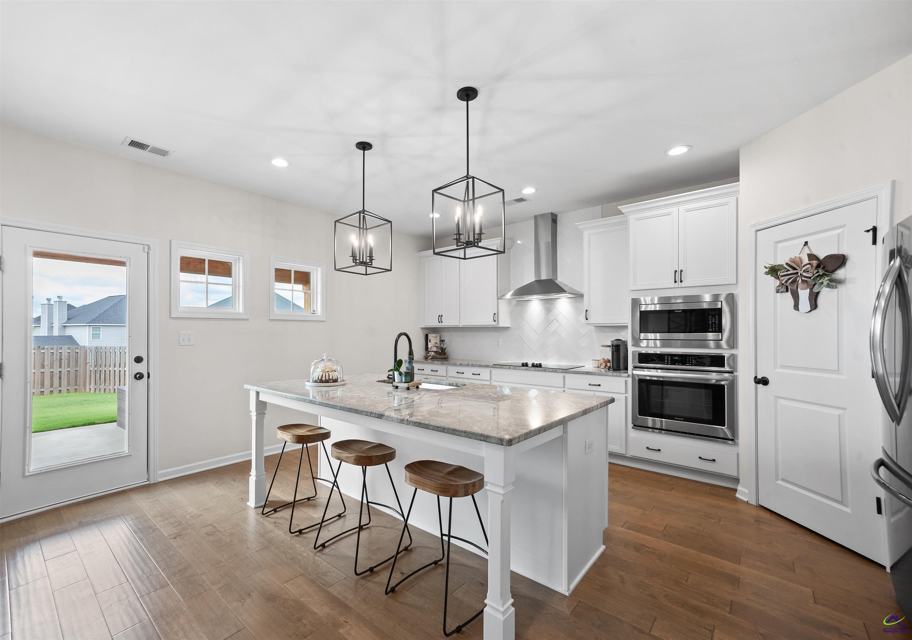 301 Shoshone Circle