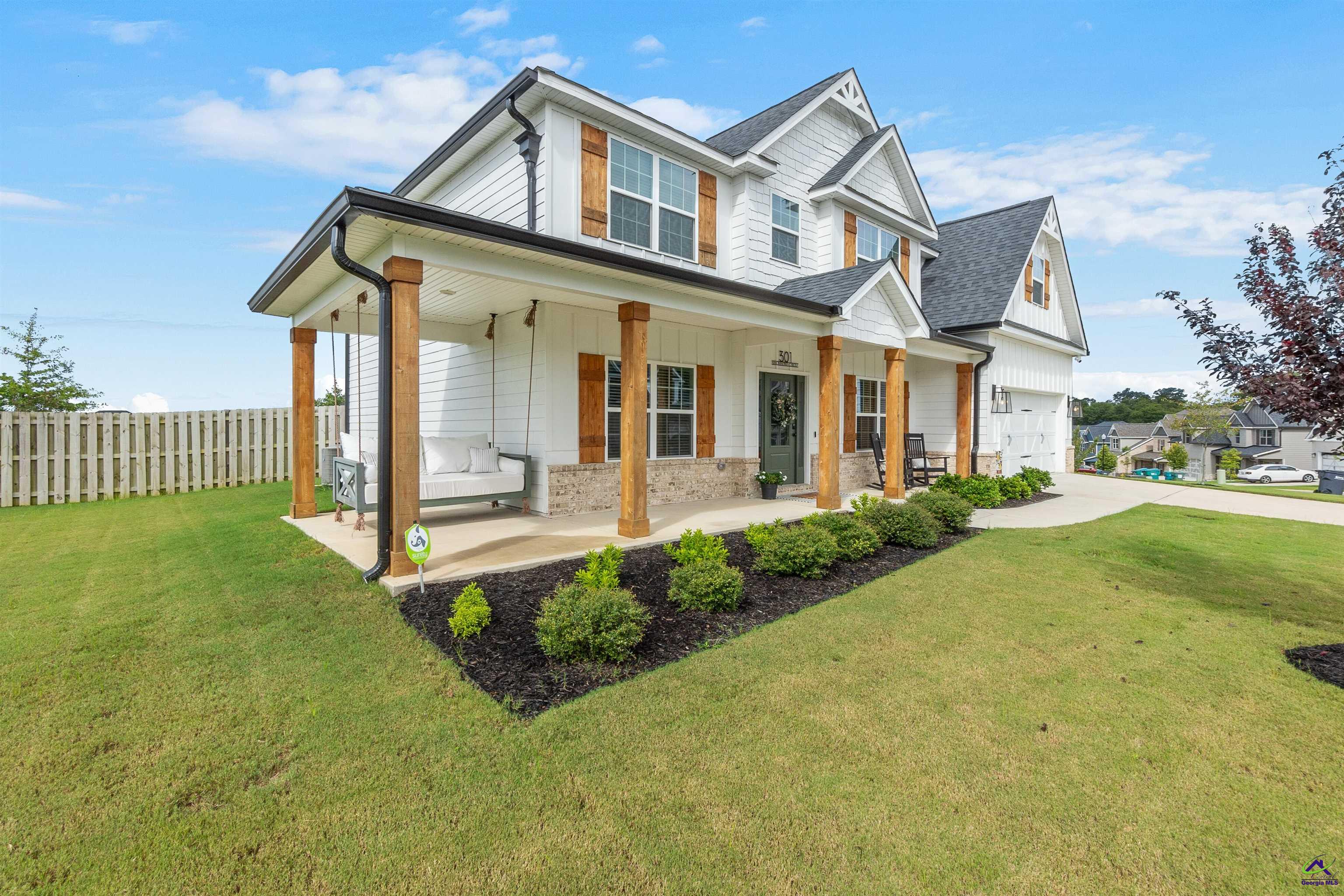 301 Shoshone Circle