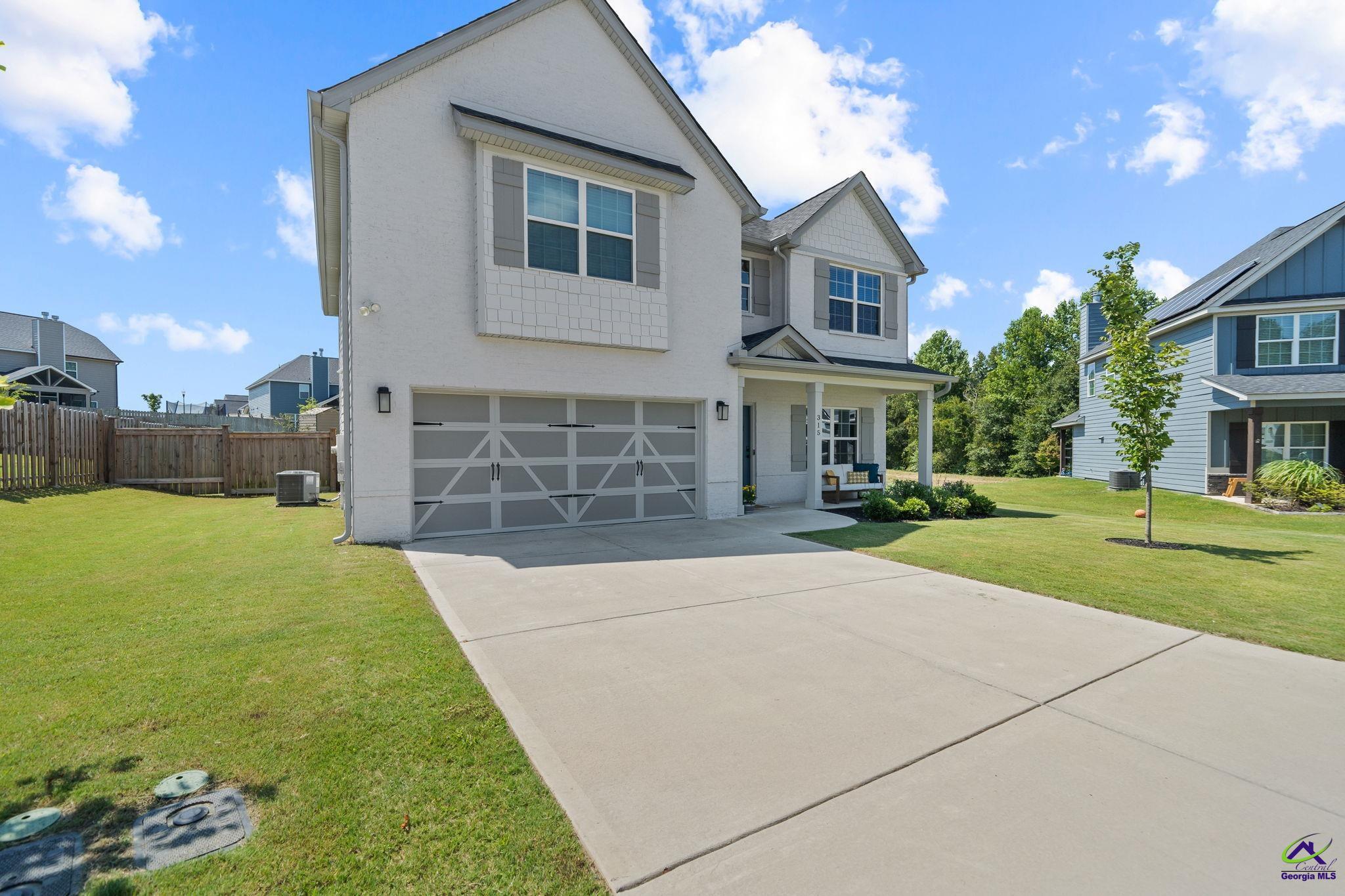315 Shoshone Circle
