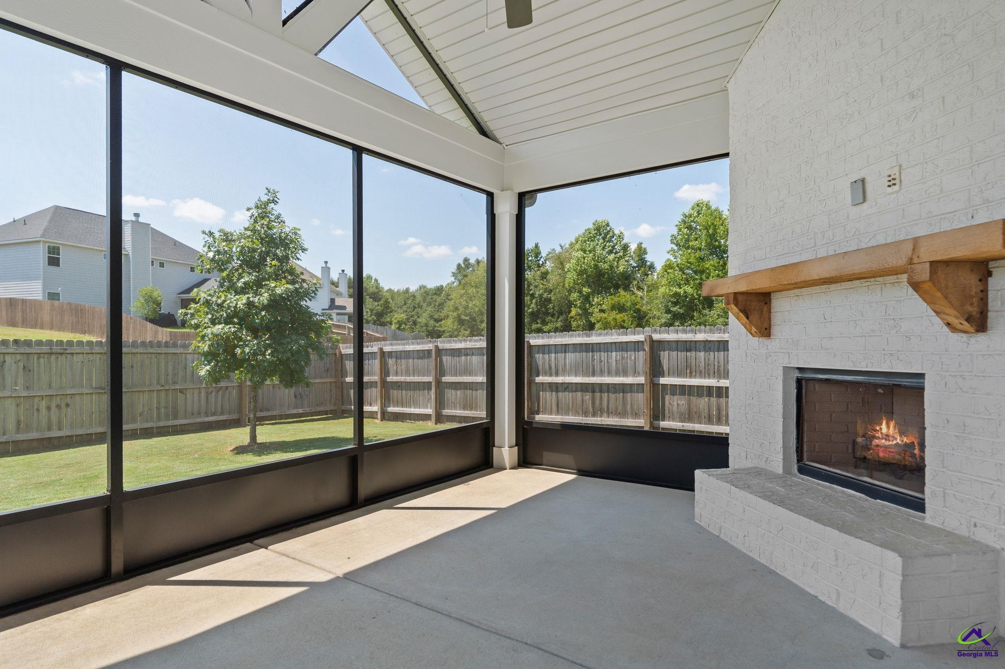315 Shoshone Circle