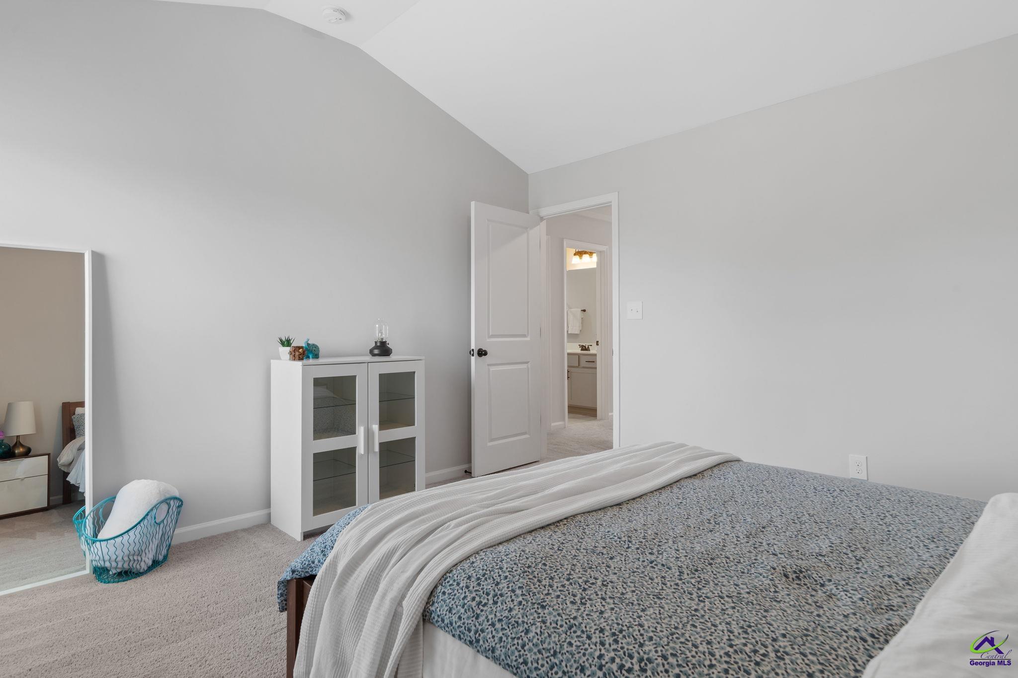 315 Shoshone Circle