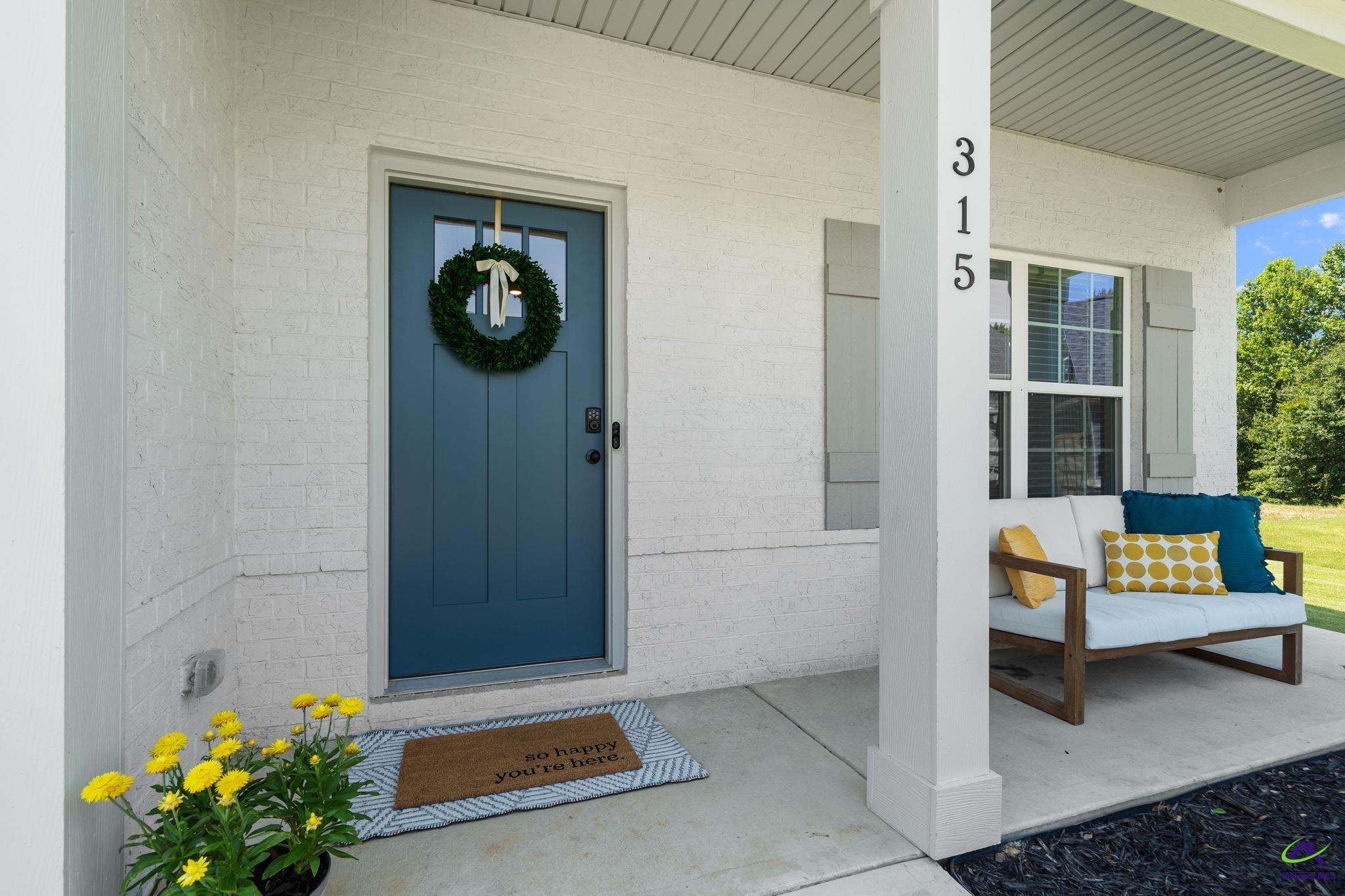 315 Shoshone Circle