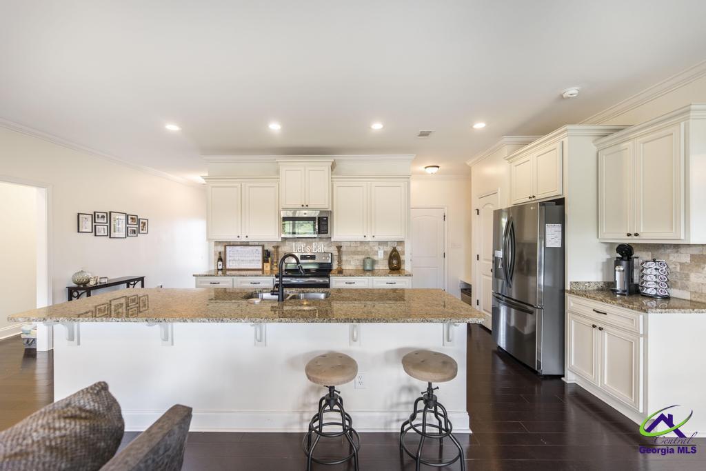 226 Rainsong Trail