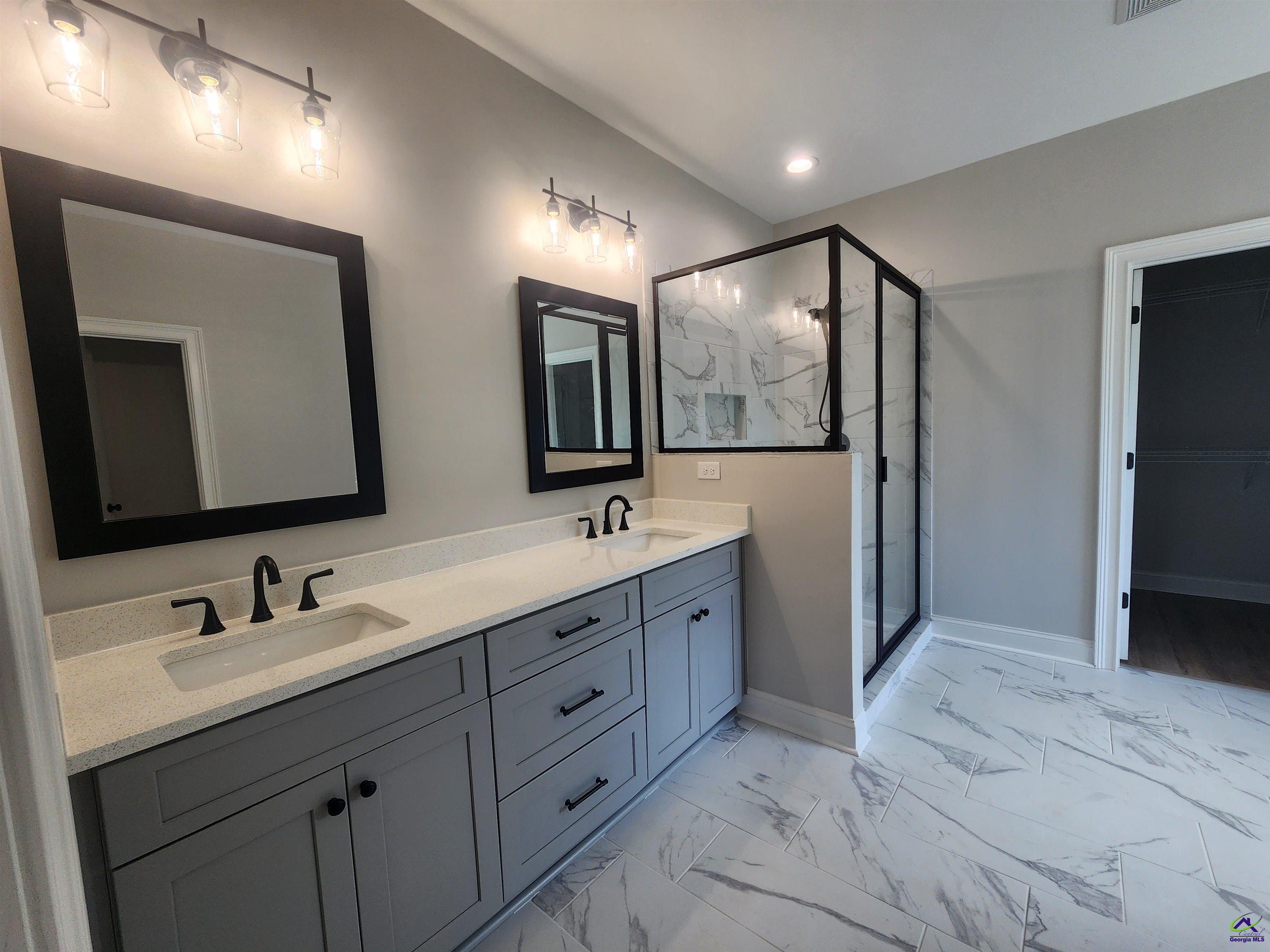 110 Lighterknot Trail