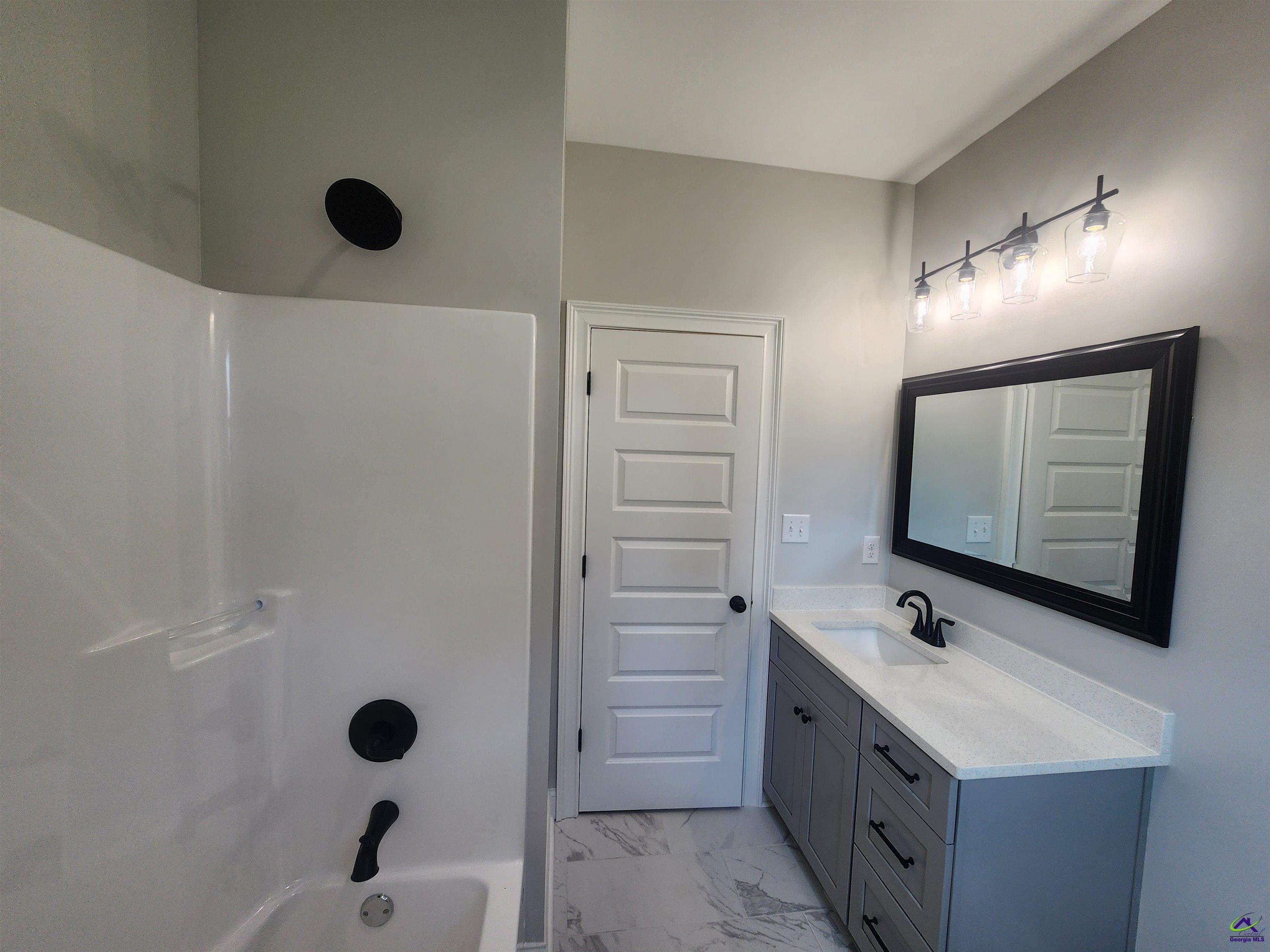 110 Lighterknot Trail