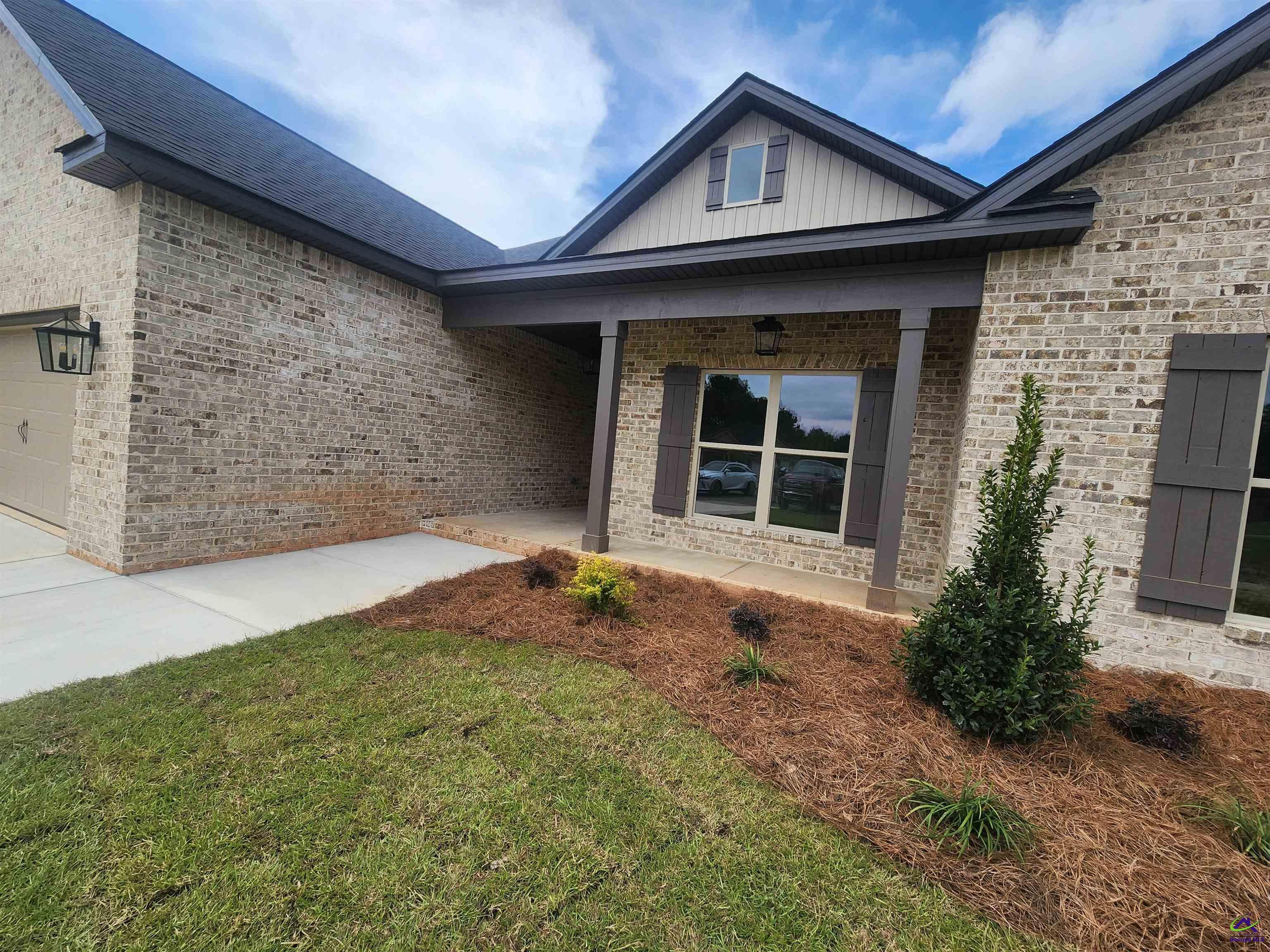 110 Lighterknot Trail