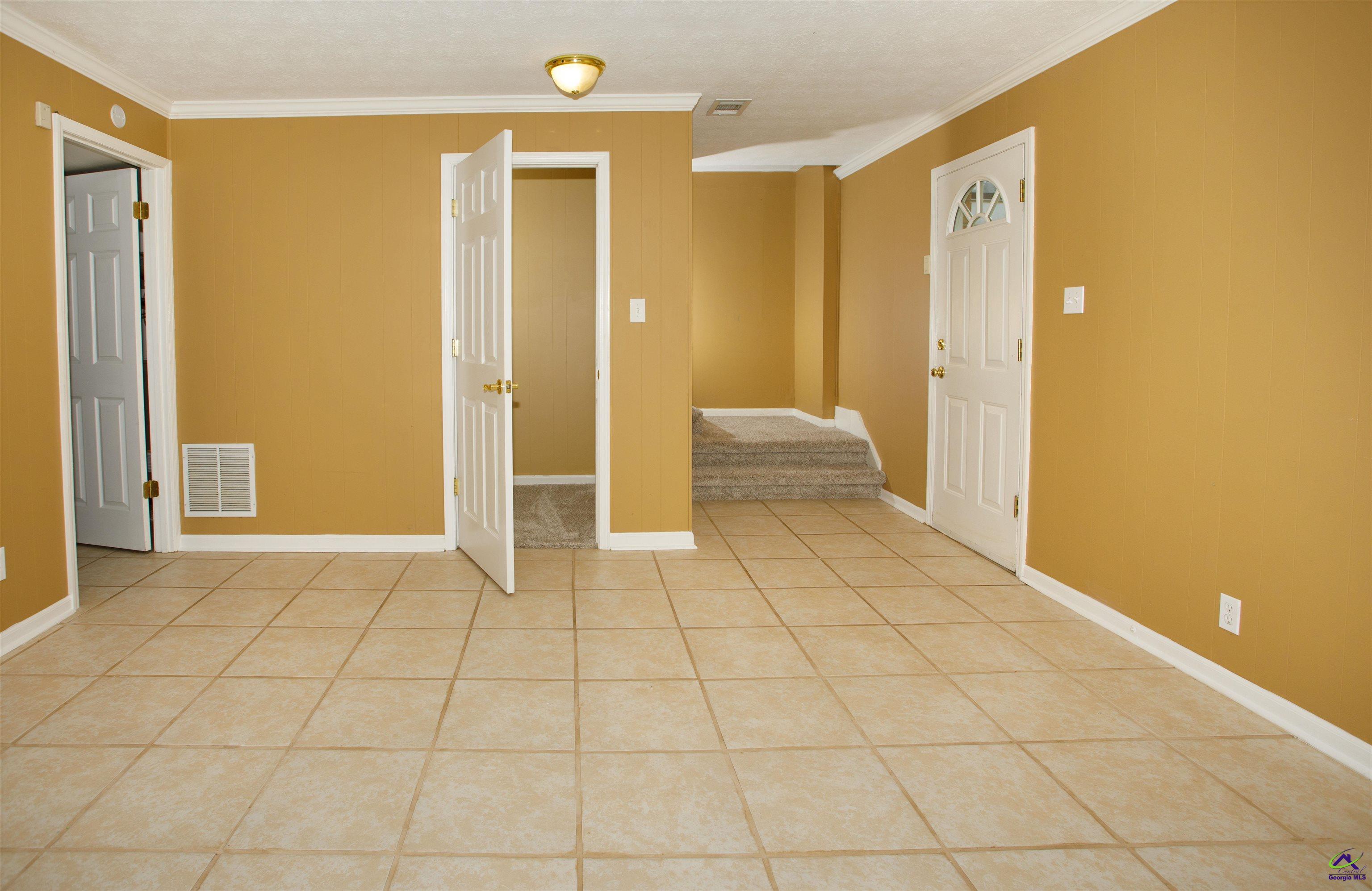 4895 Guerry Drive