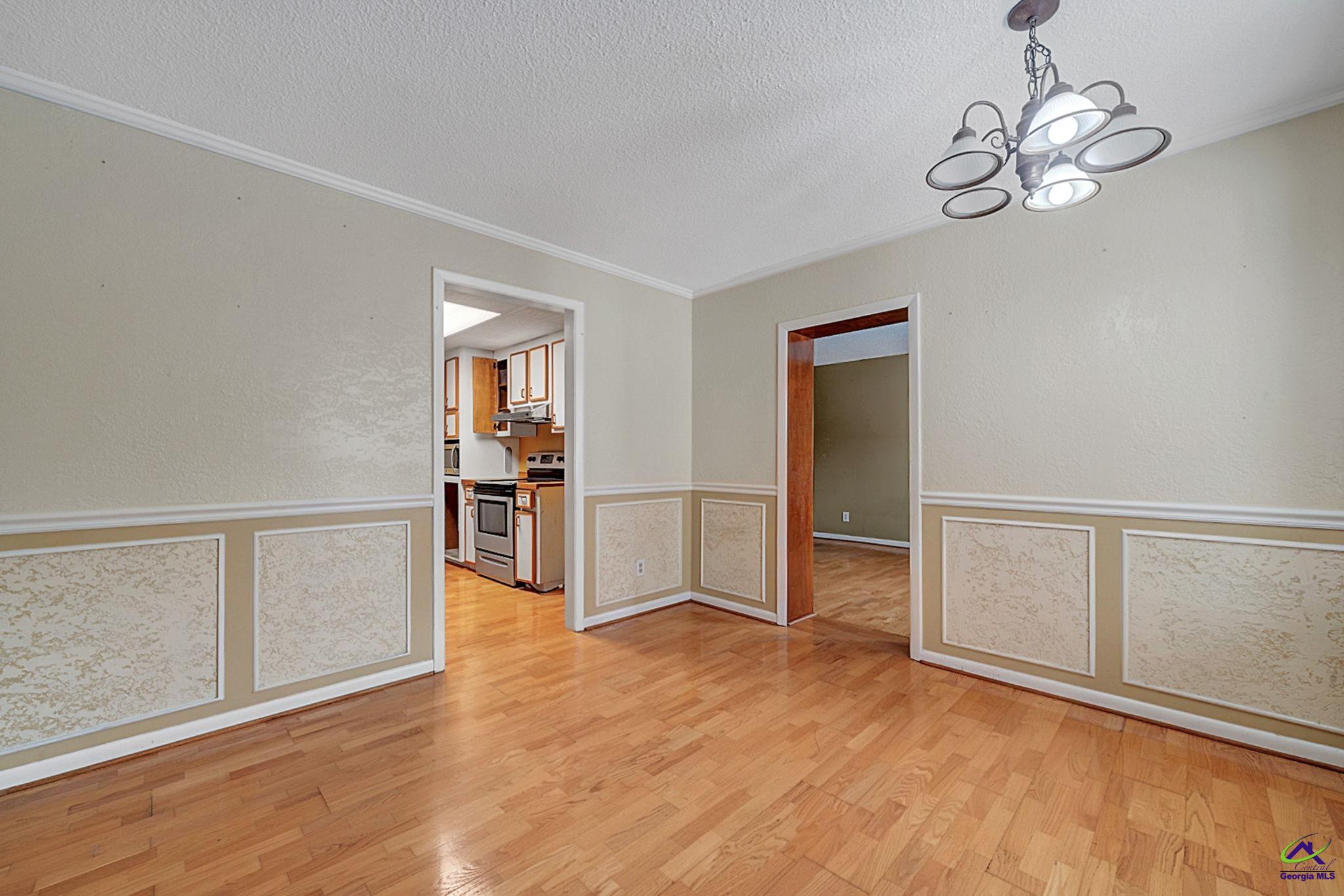 304 Tanglewood Court