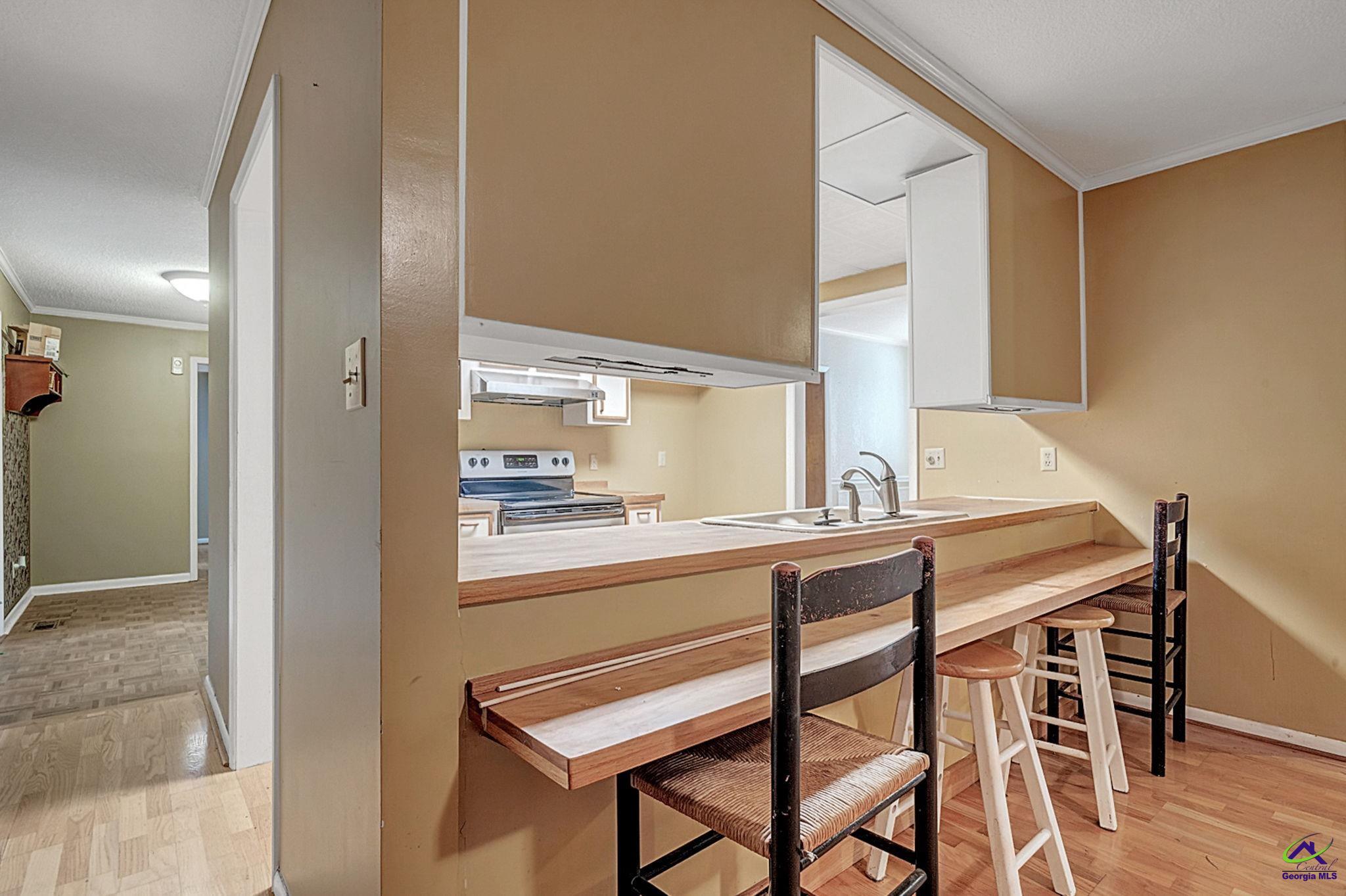 304 Tanglewood Court