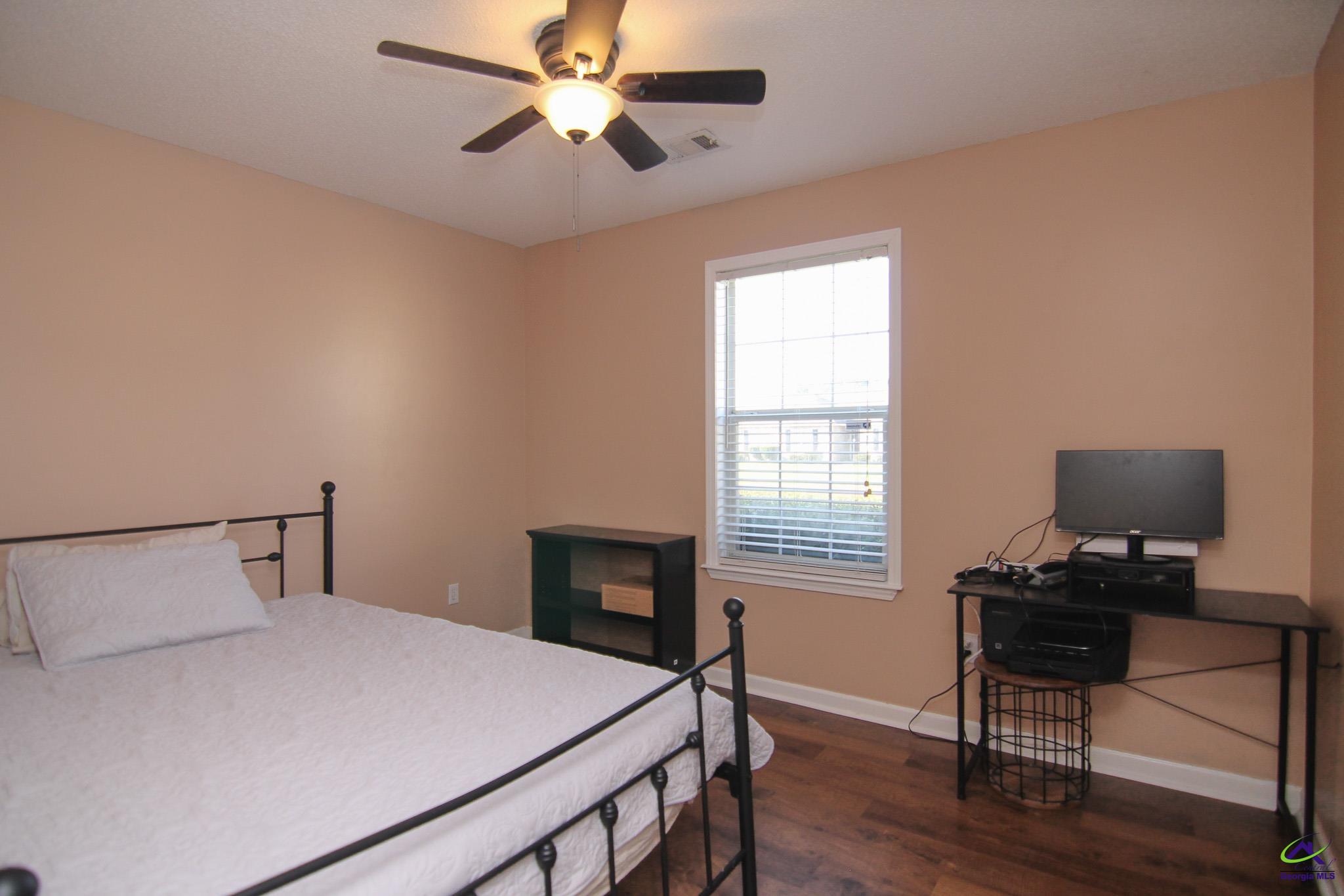 410 Wrasling Way