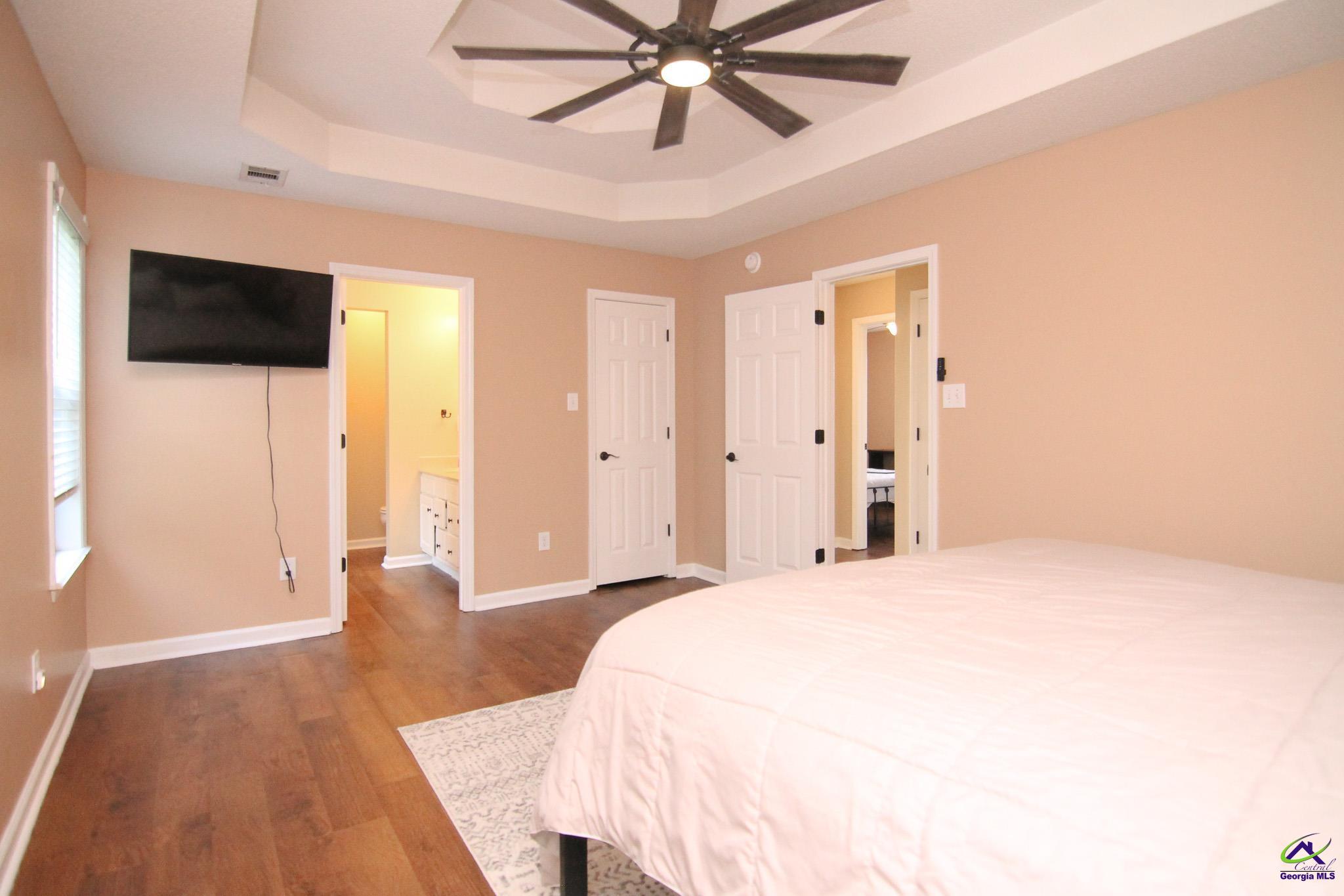 410 Wrasling Way