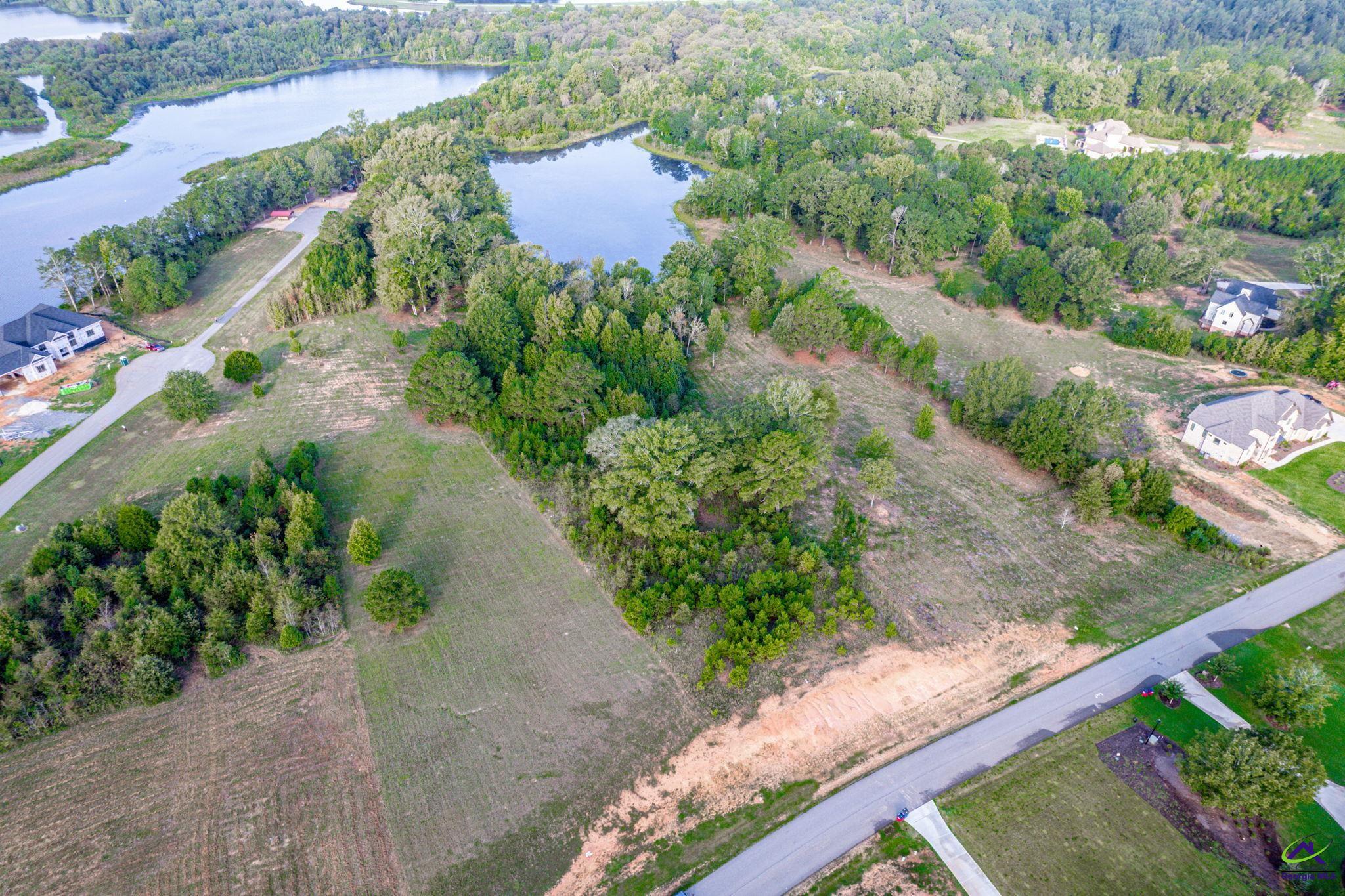 181 Peninsula Avenue