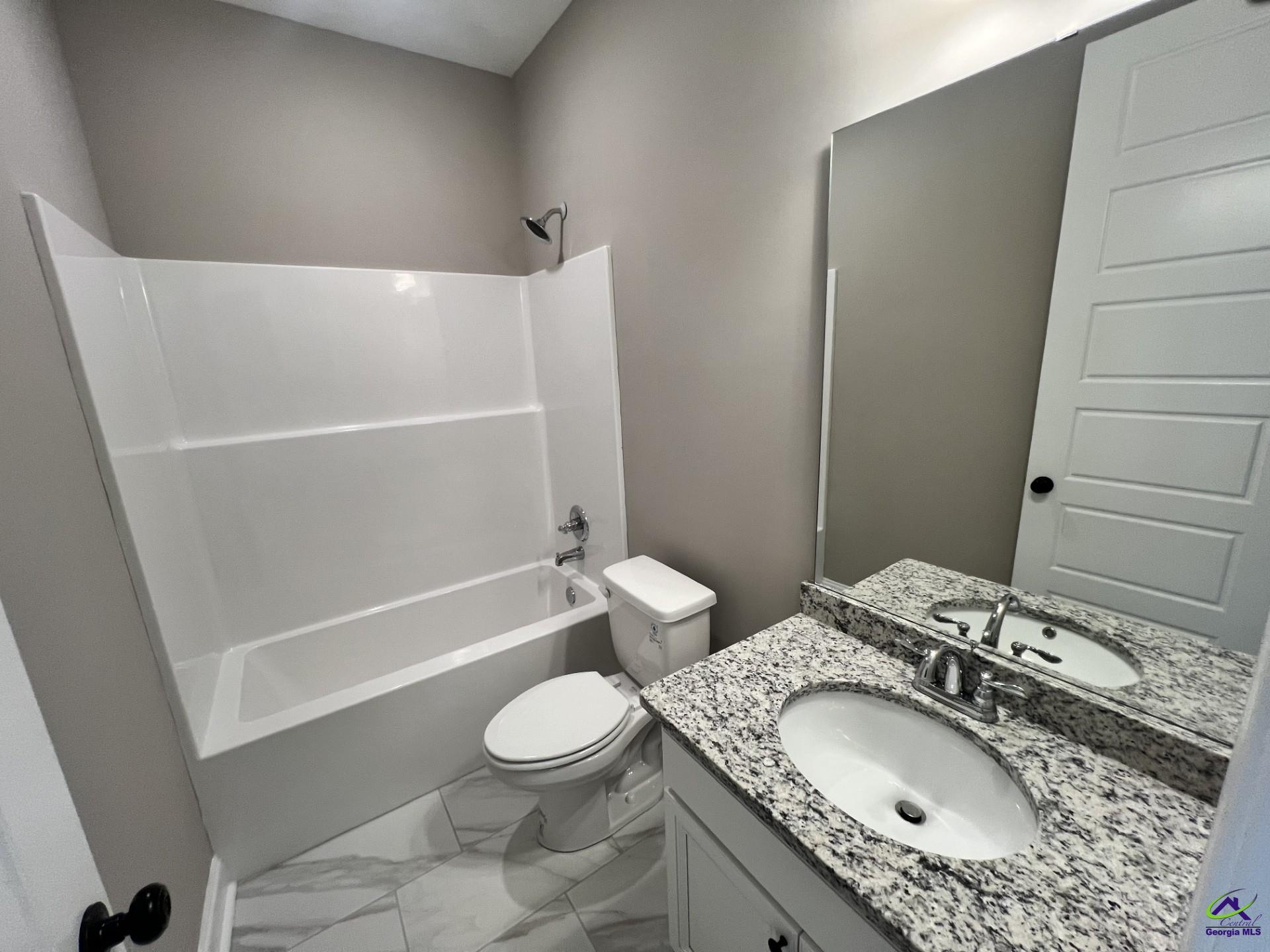 118 Susanne's Retreat