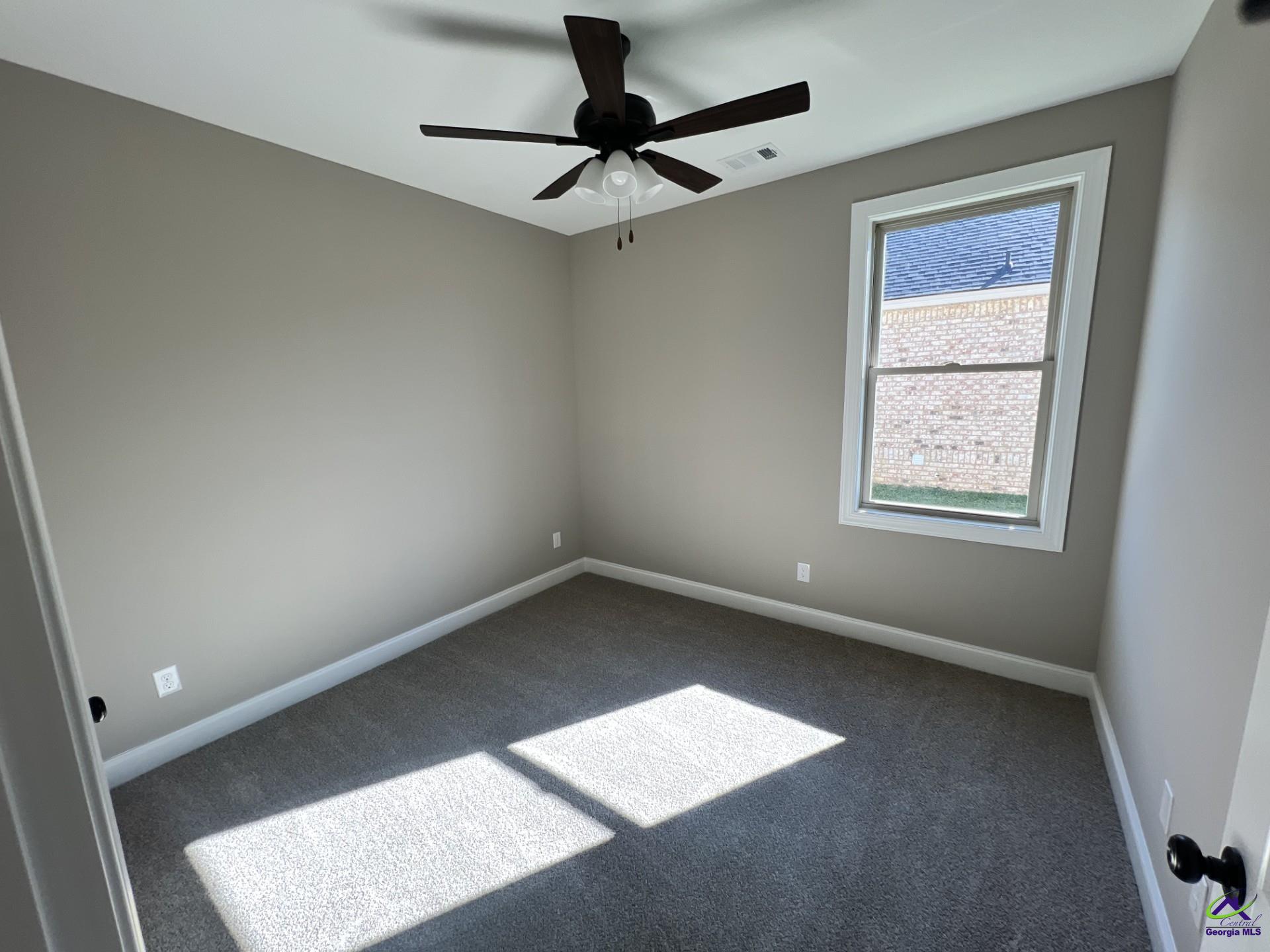 118 Susanne's Retreat