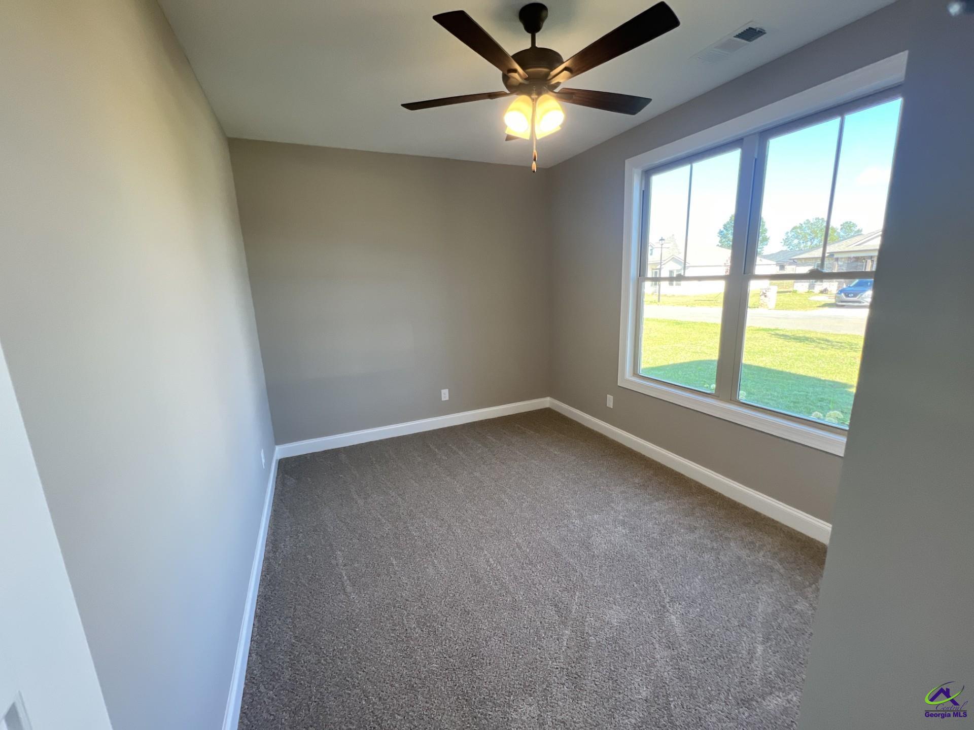 118 Susanne's Retreat