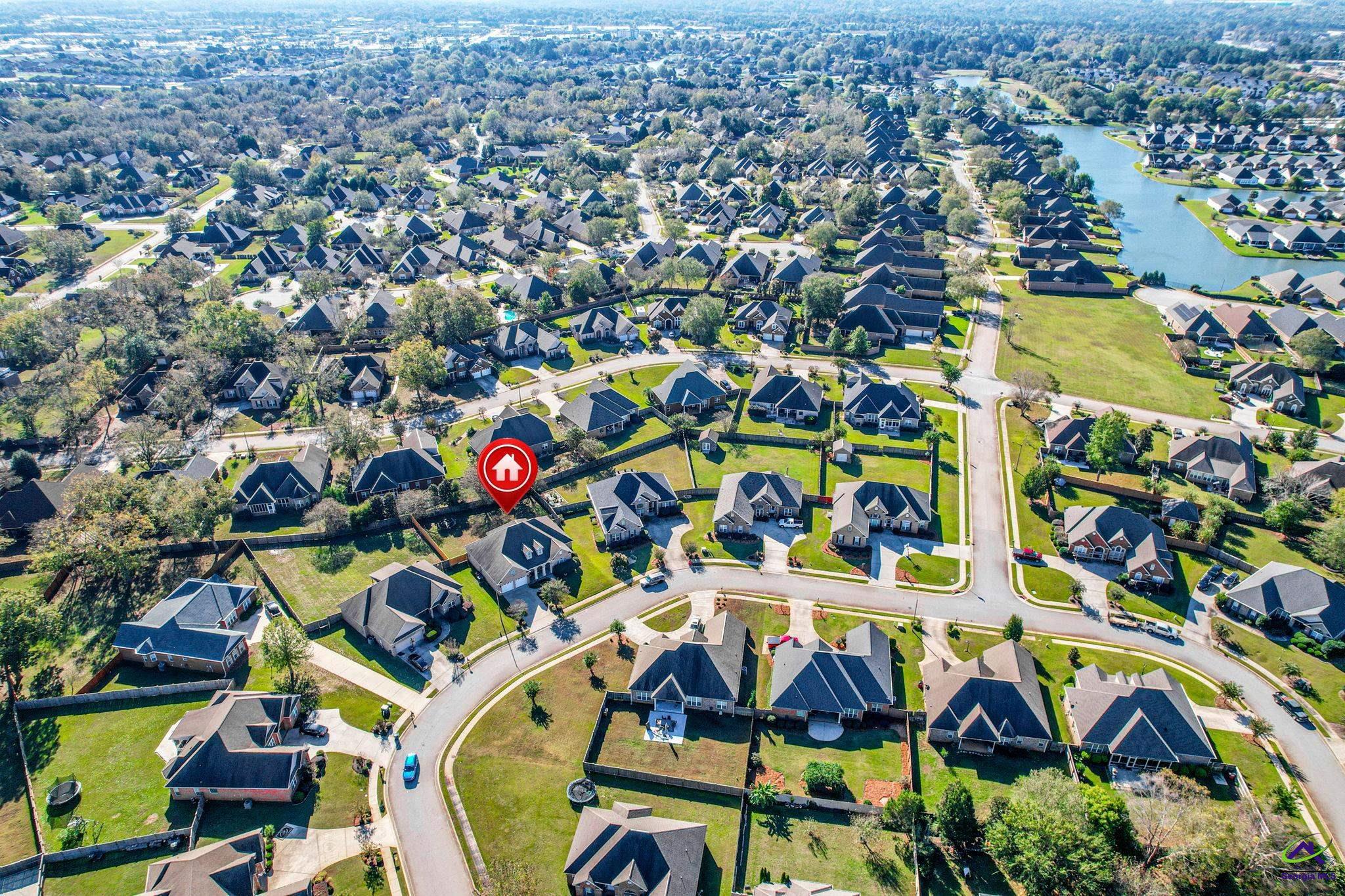 320 Montview Way