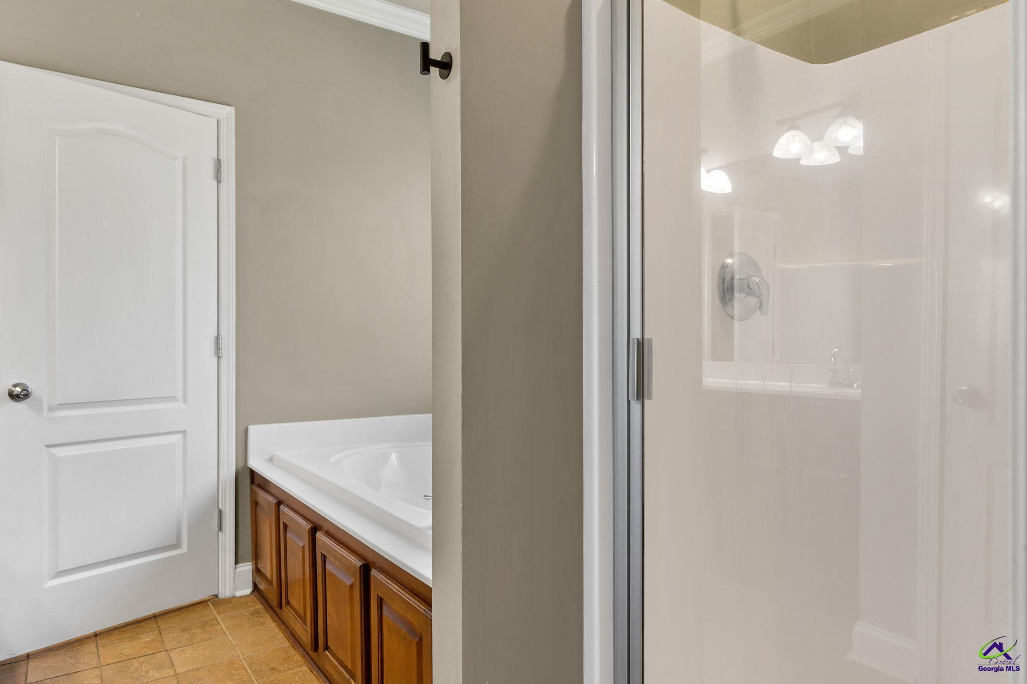 320 Montview Way