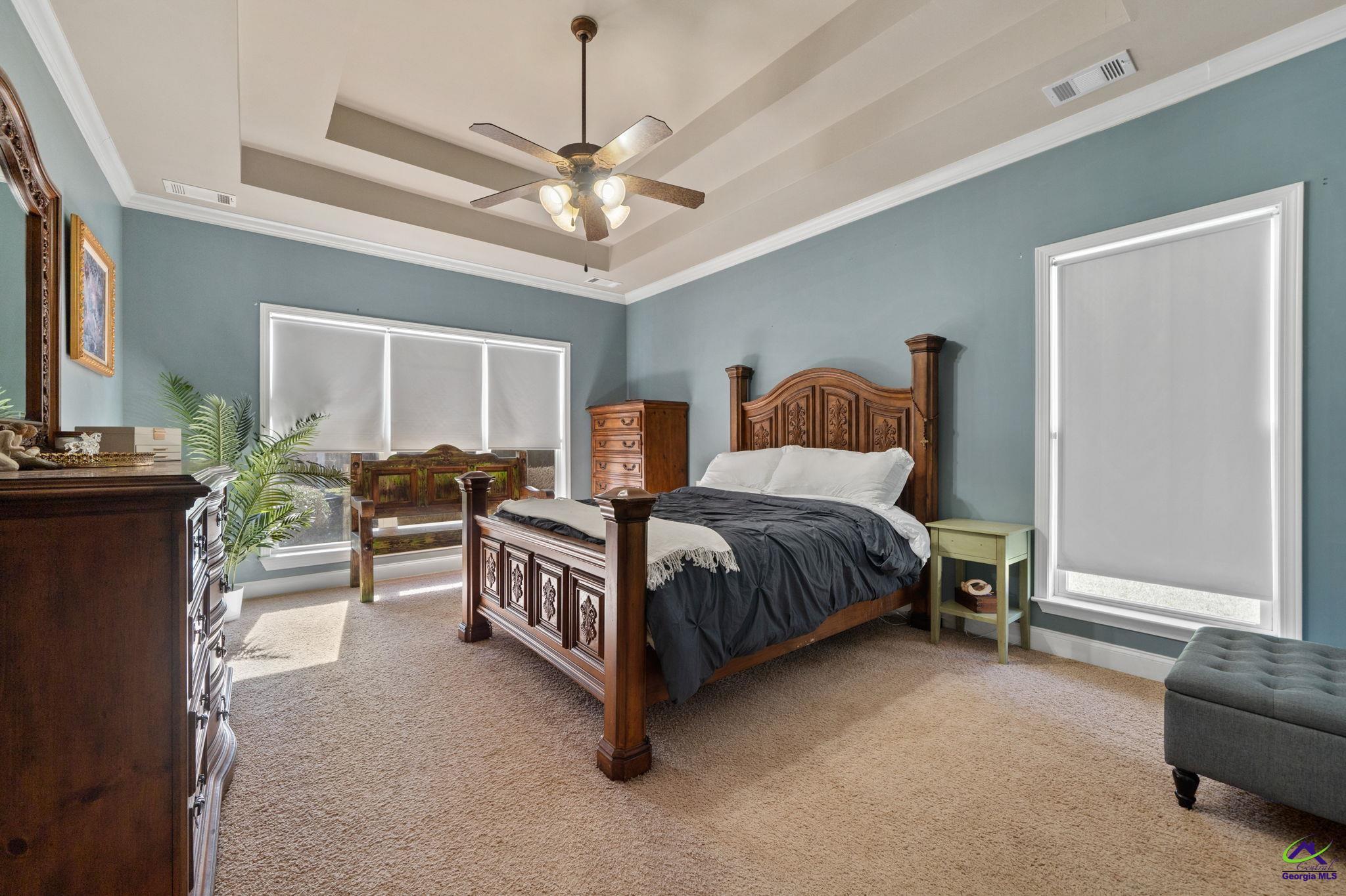320 Montview Way