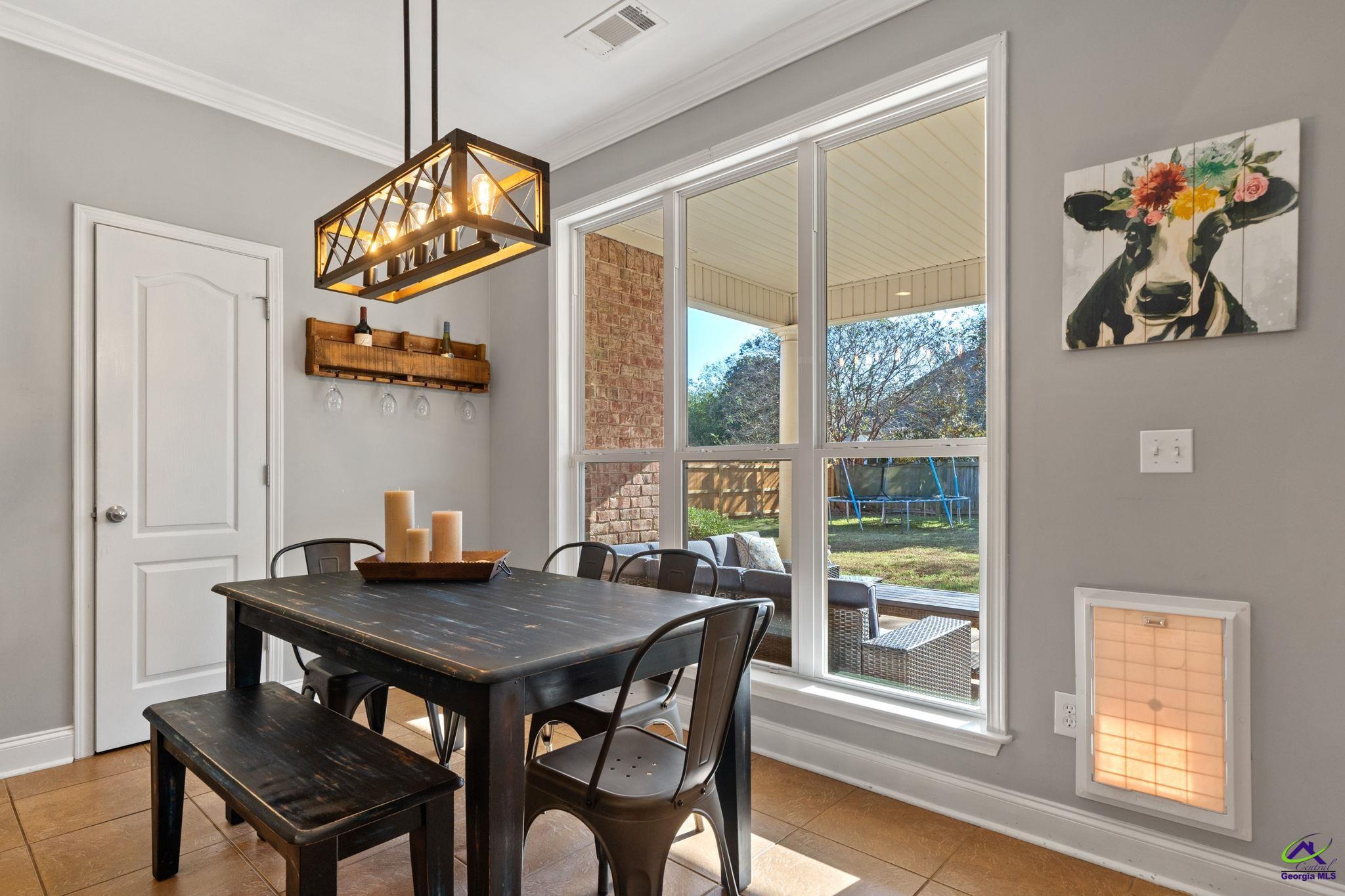 320 Montview Way
