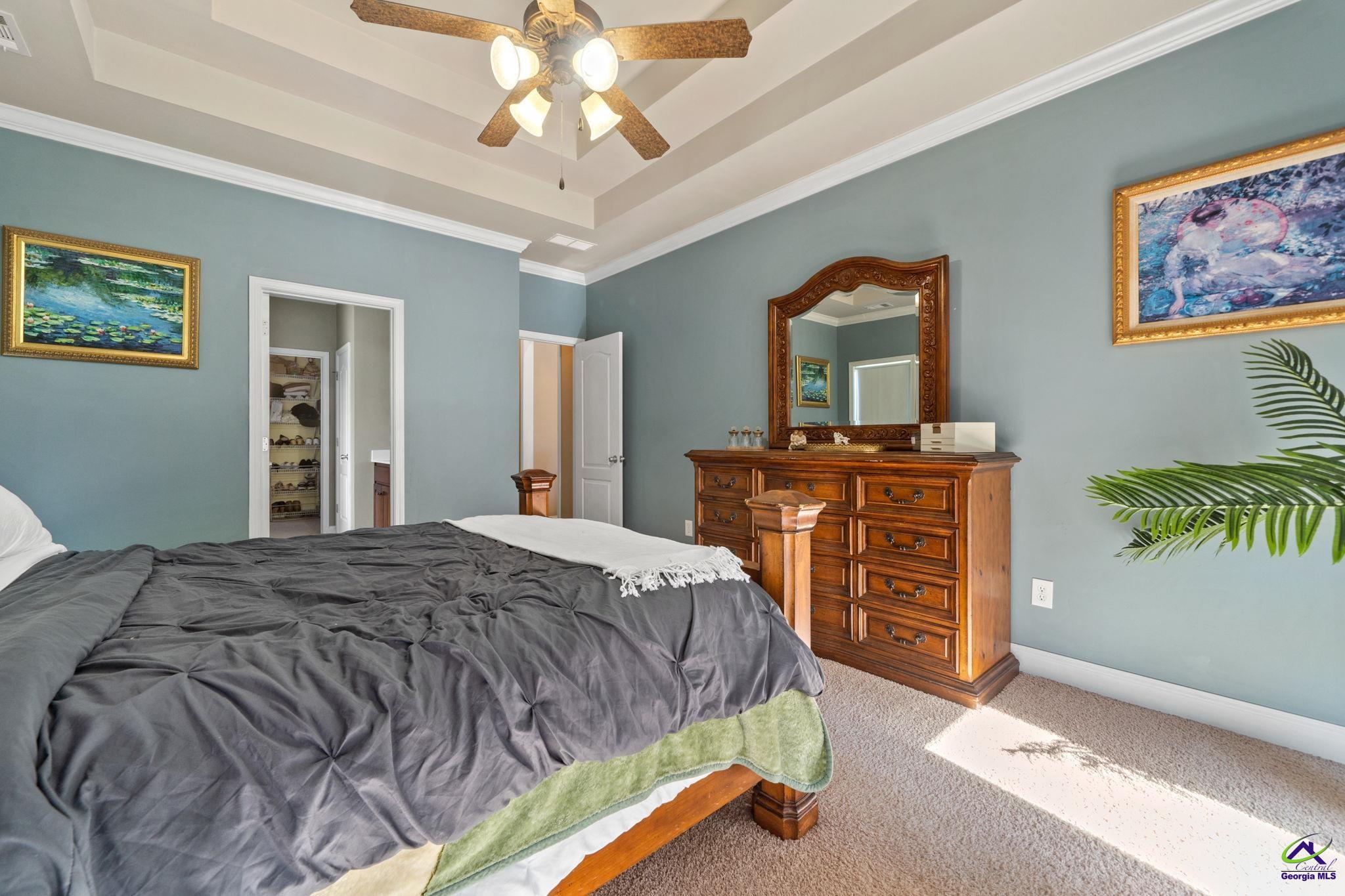 320 Montview Way
