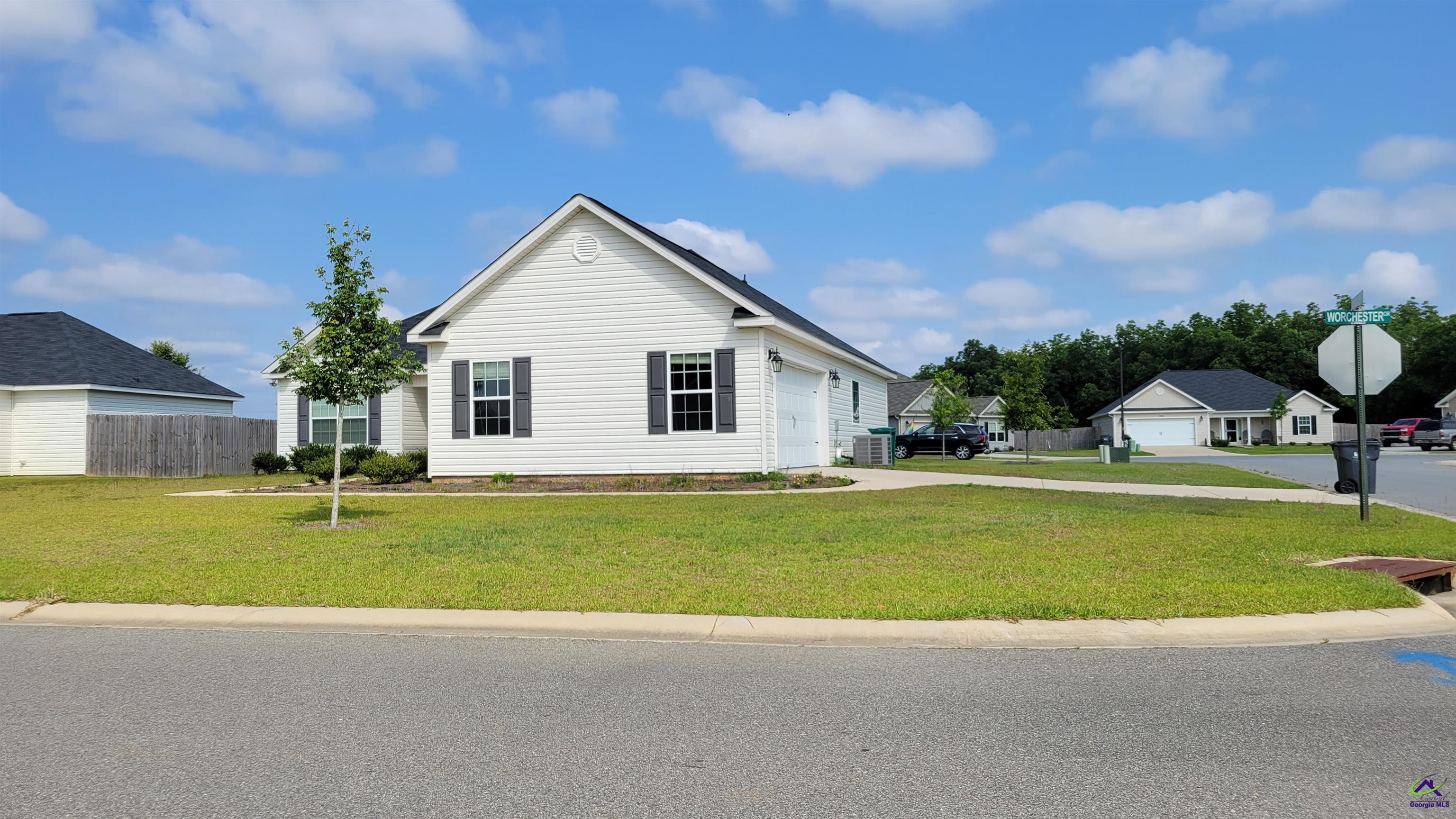 150 Worchester Circle