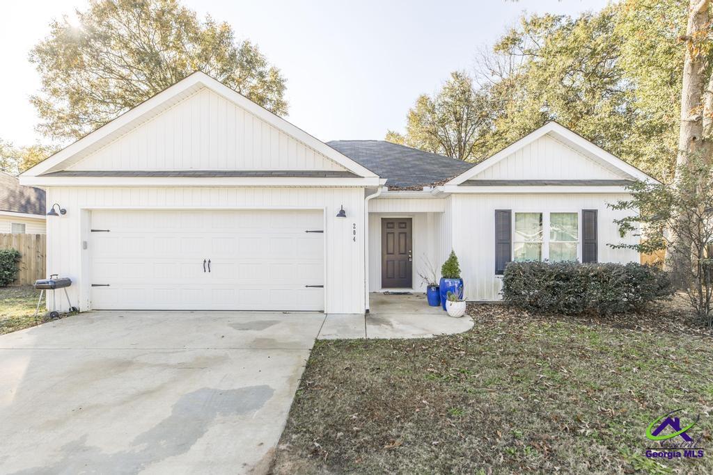 204 Laurel Woods Drive