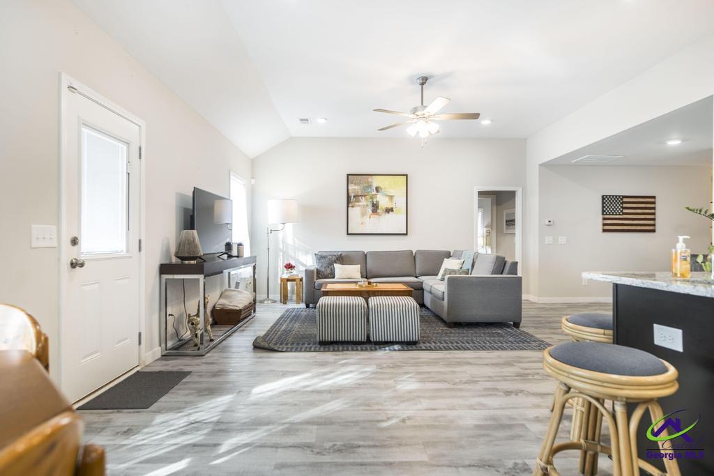 204 Laurel Woods Drive