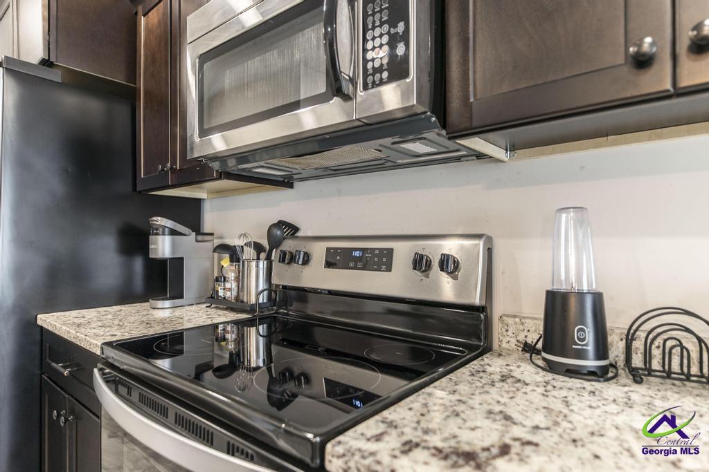 204 Laurel Woods Drive