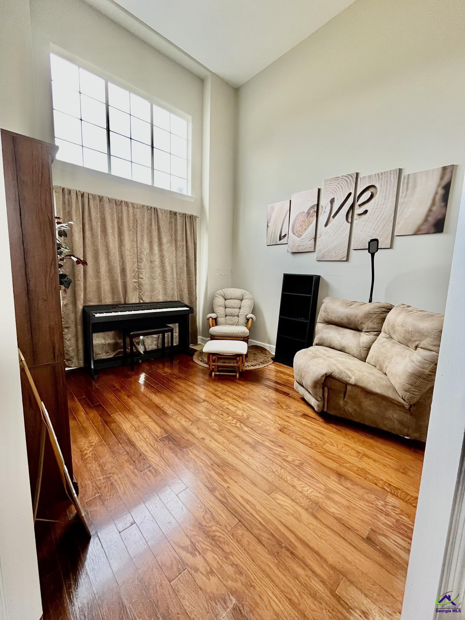 107 Anjul Court