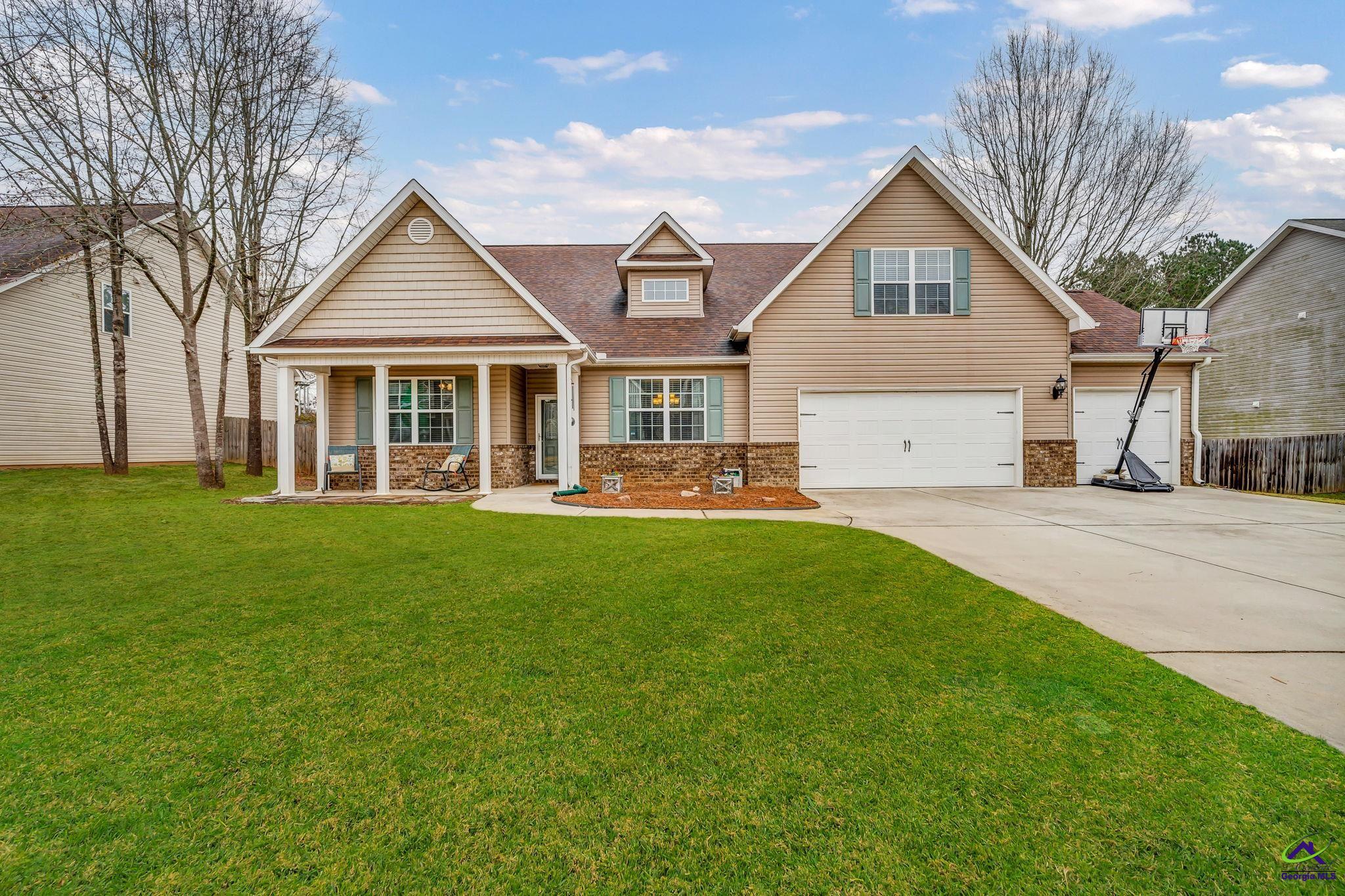 206 Christopher Luke Circle