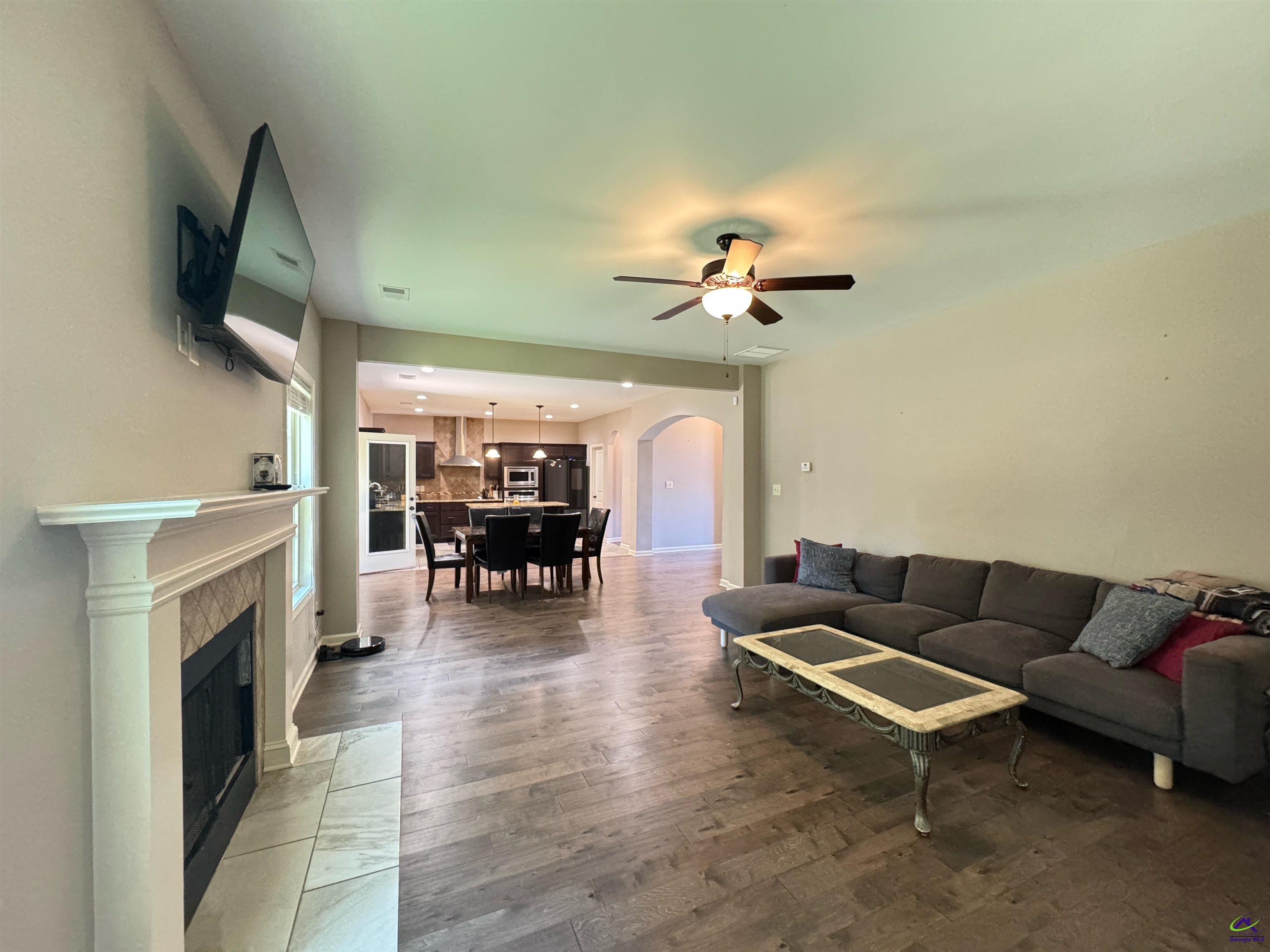 305 Dog Fennel Lane