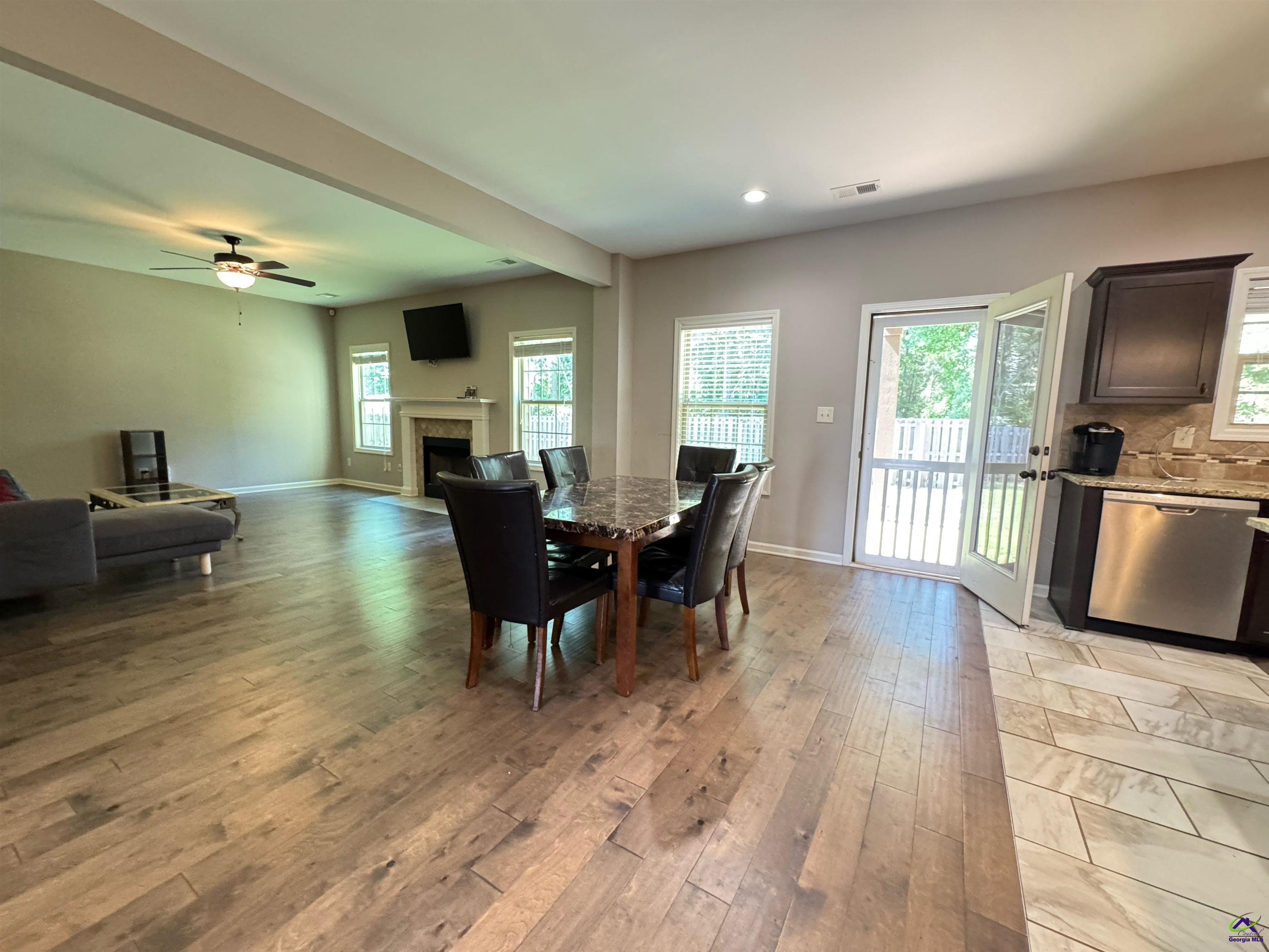305 Dog Fennel Lane