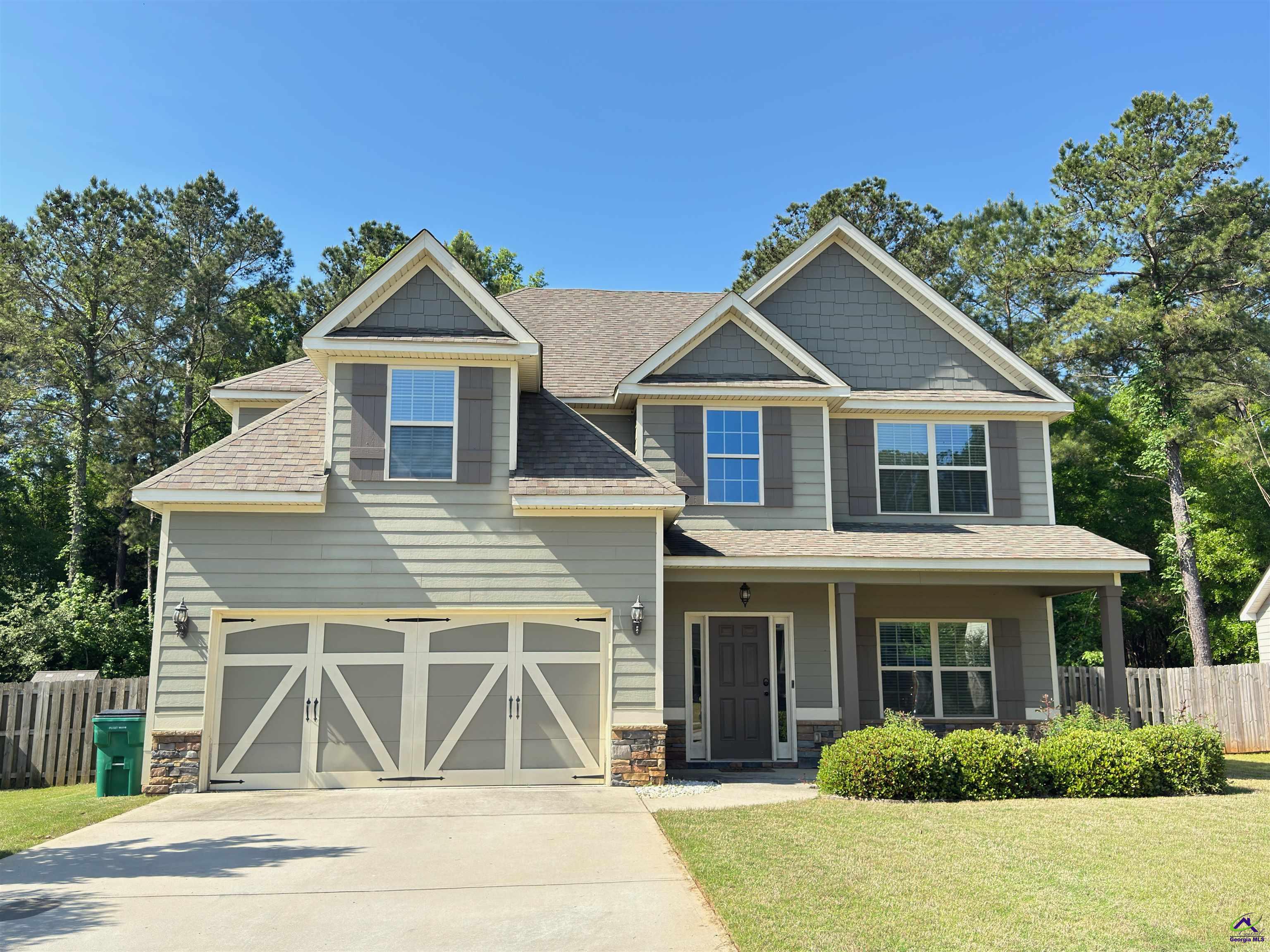 305 Dog Fennel Lane