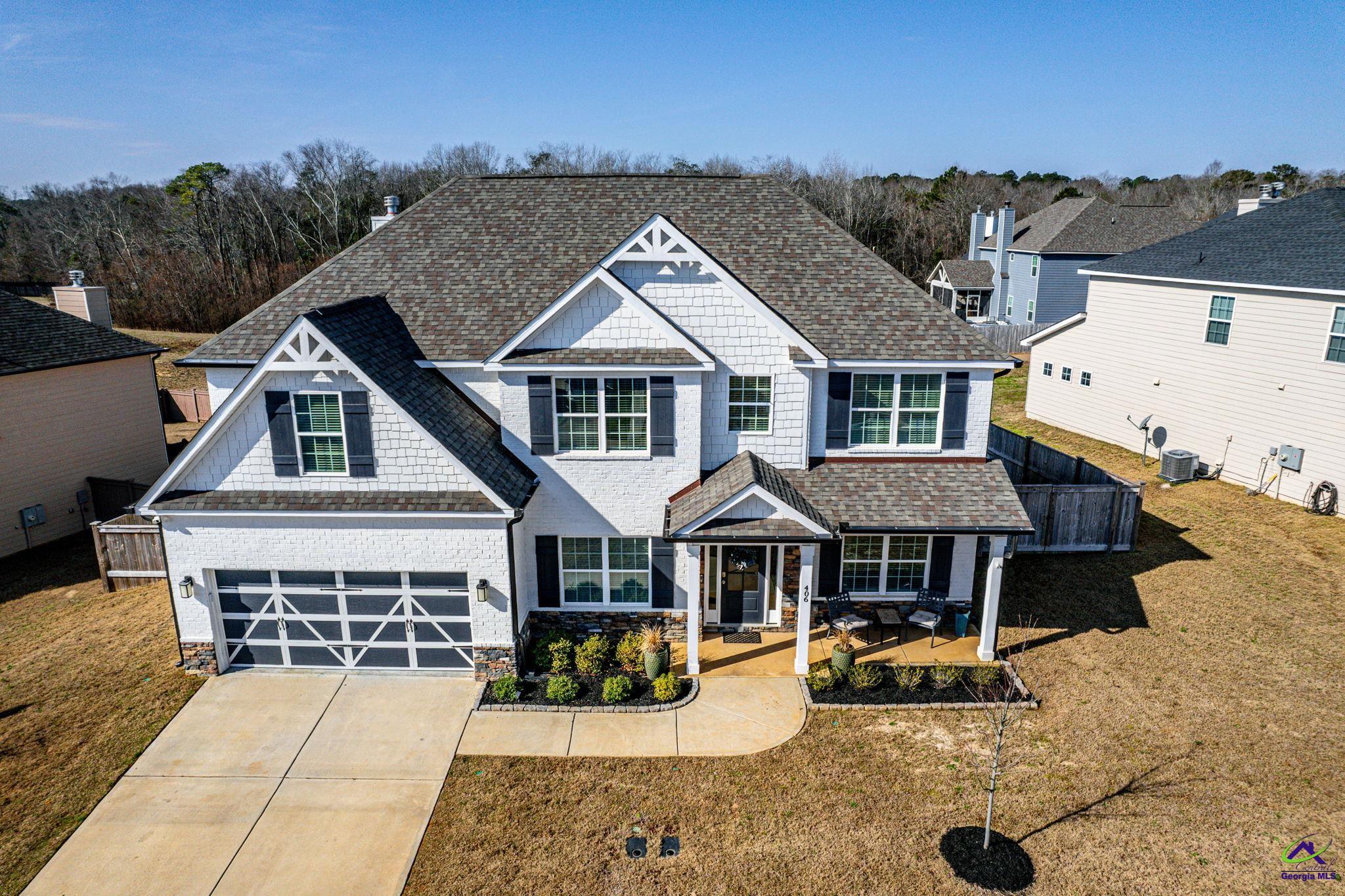 406 Shoshone Circle
