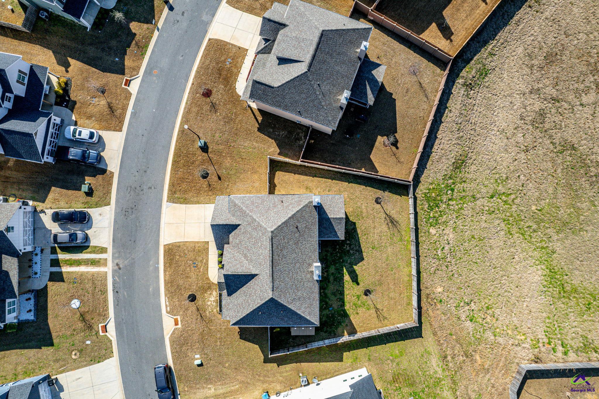 406 Shoshone Circle