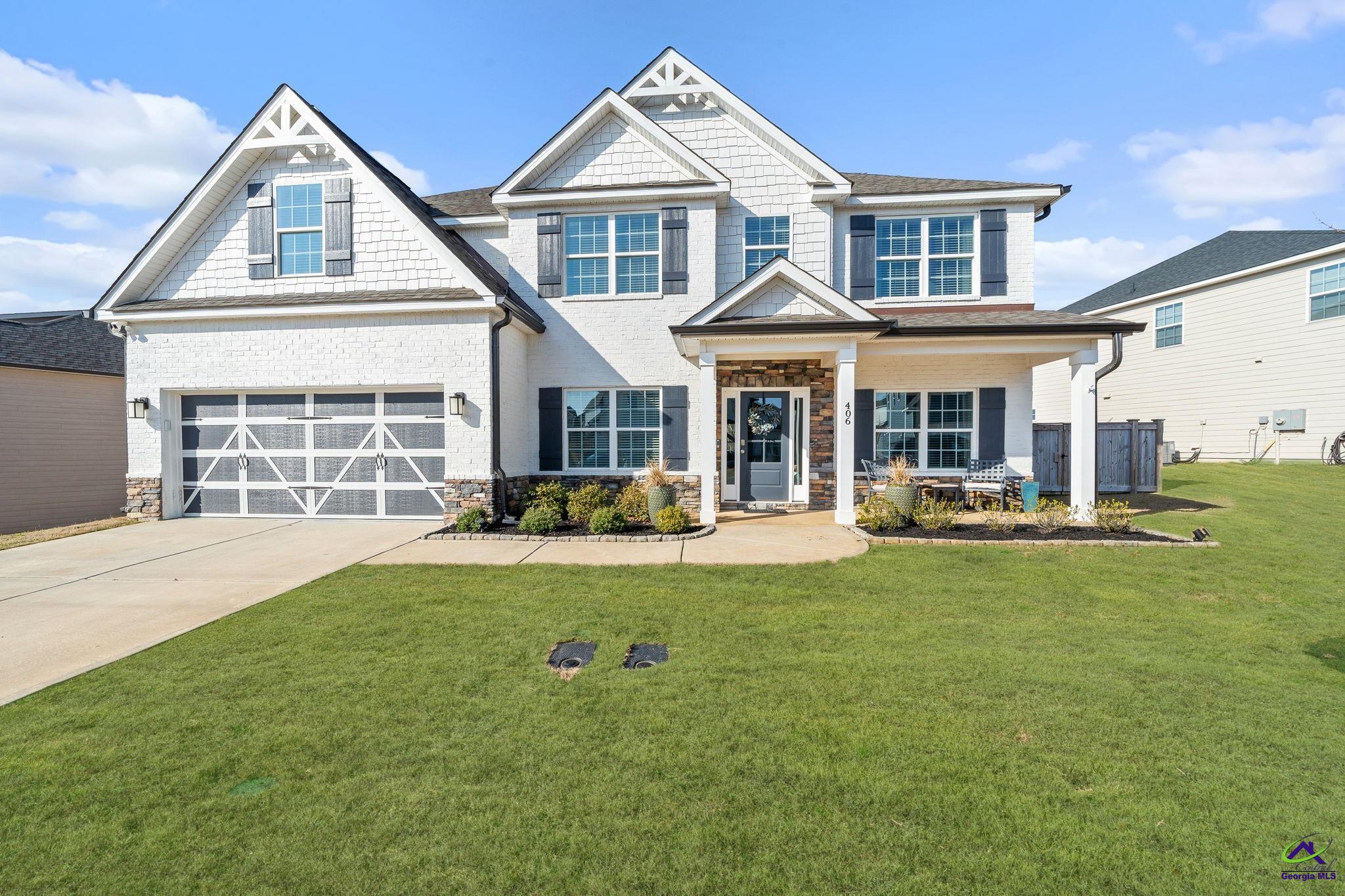 406 Shoshone Circle