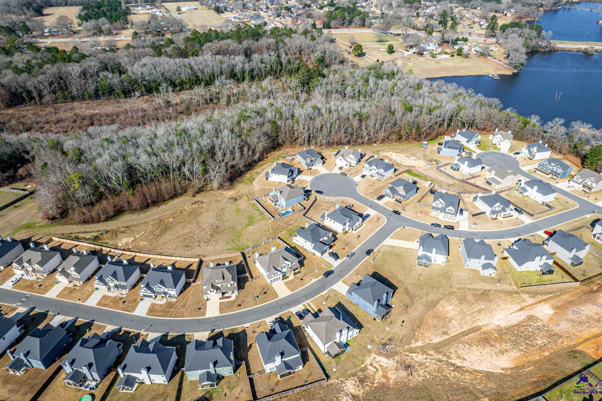 406 Shoshone Circle