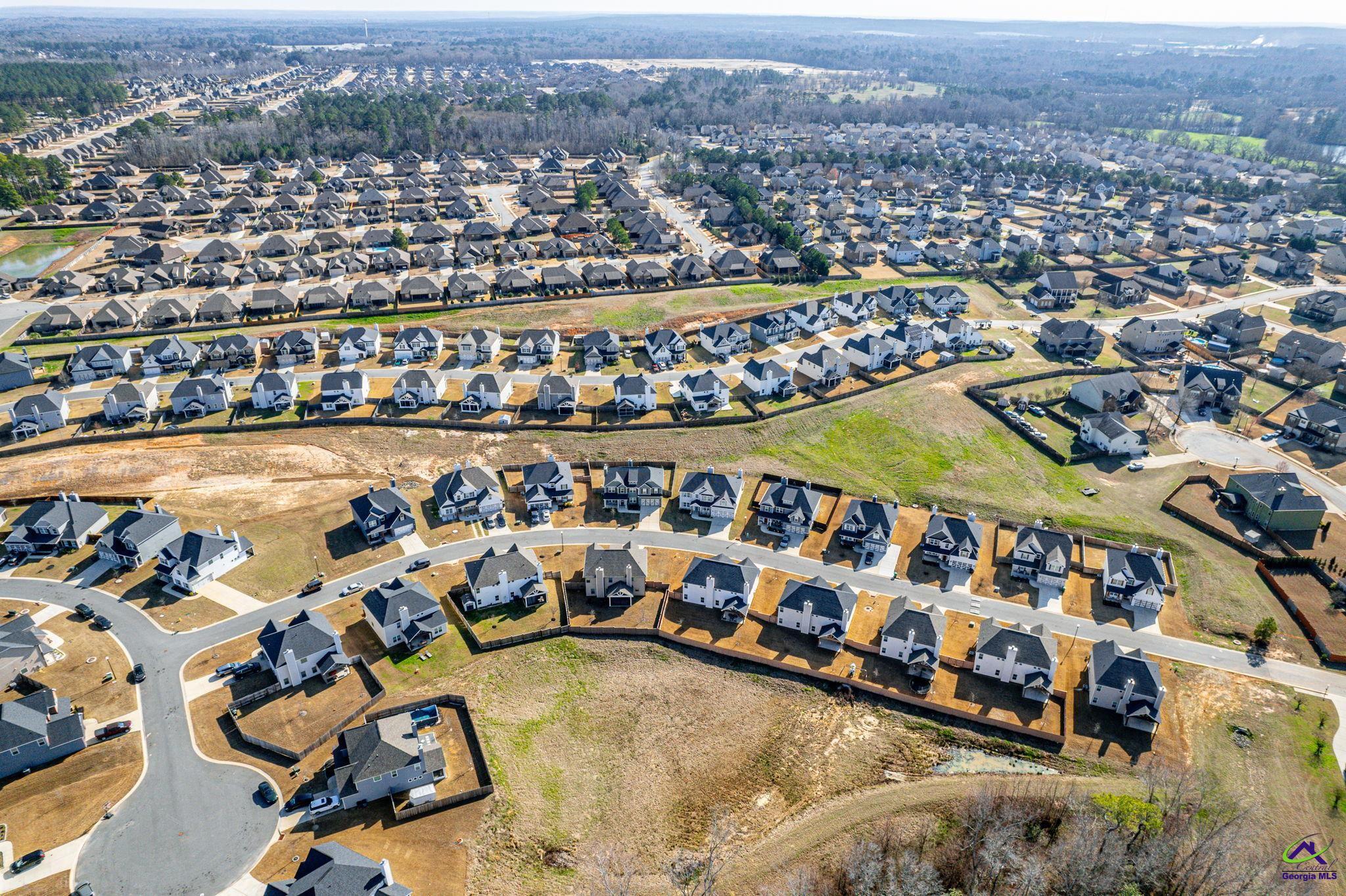 406 Shoshone Circle